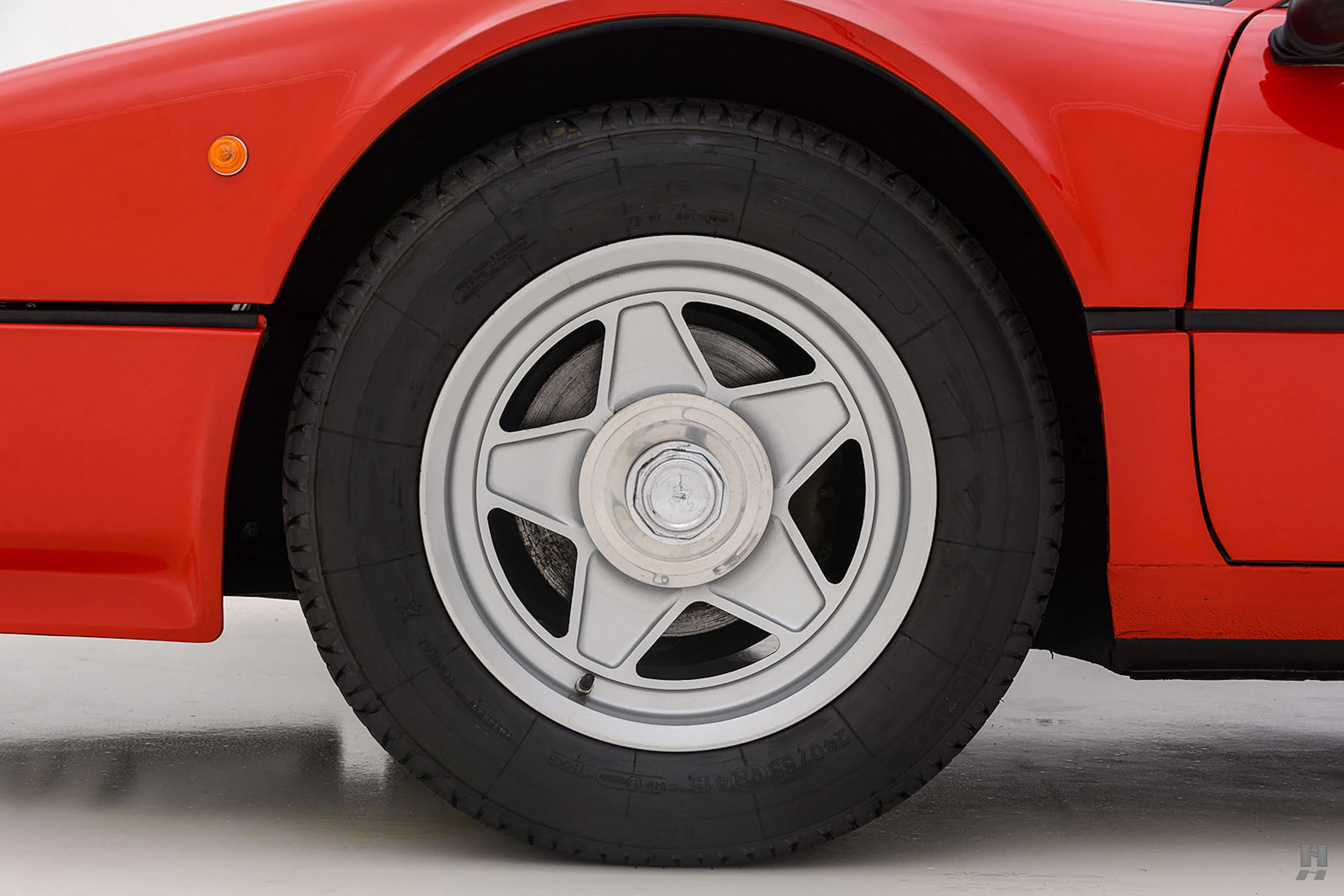 1984 Ferrari 512 BBi Base | Hagerty Valuation Tools®