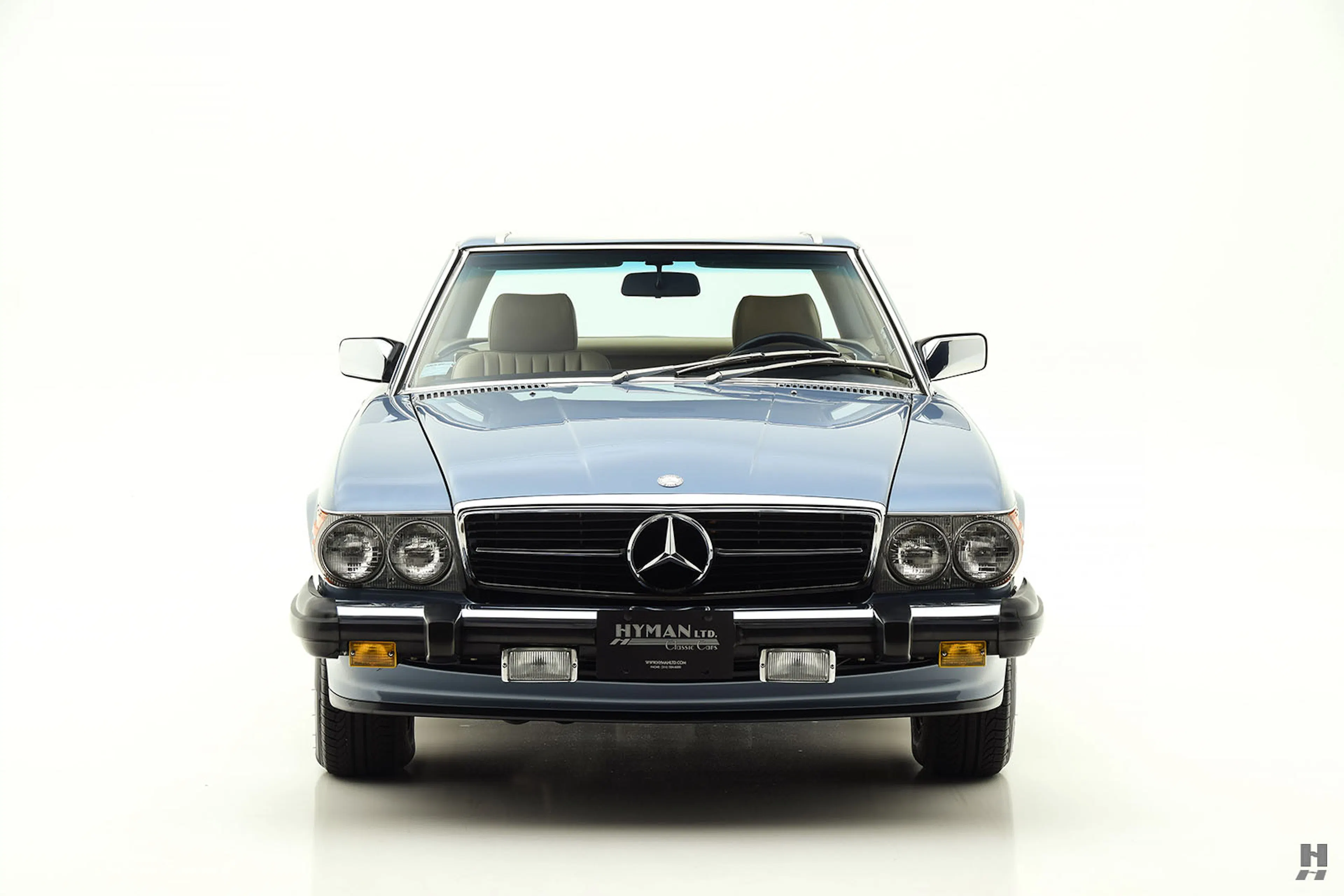 1987 Mercedes-Benz 560SL 2dr Roadster Courtesy of Hyman Ltd.