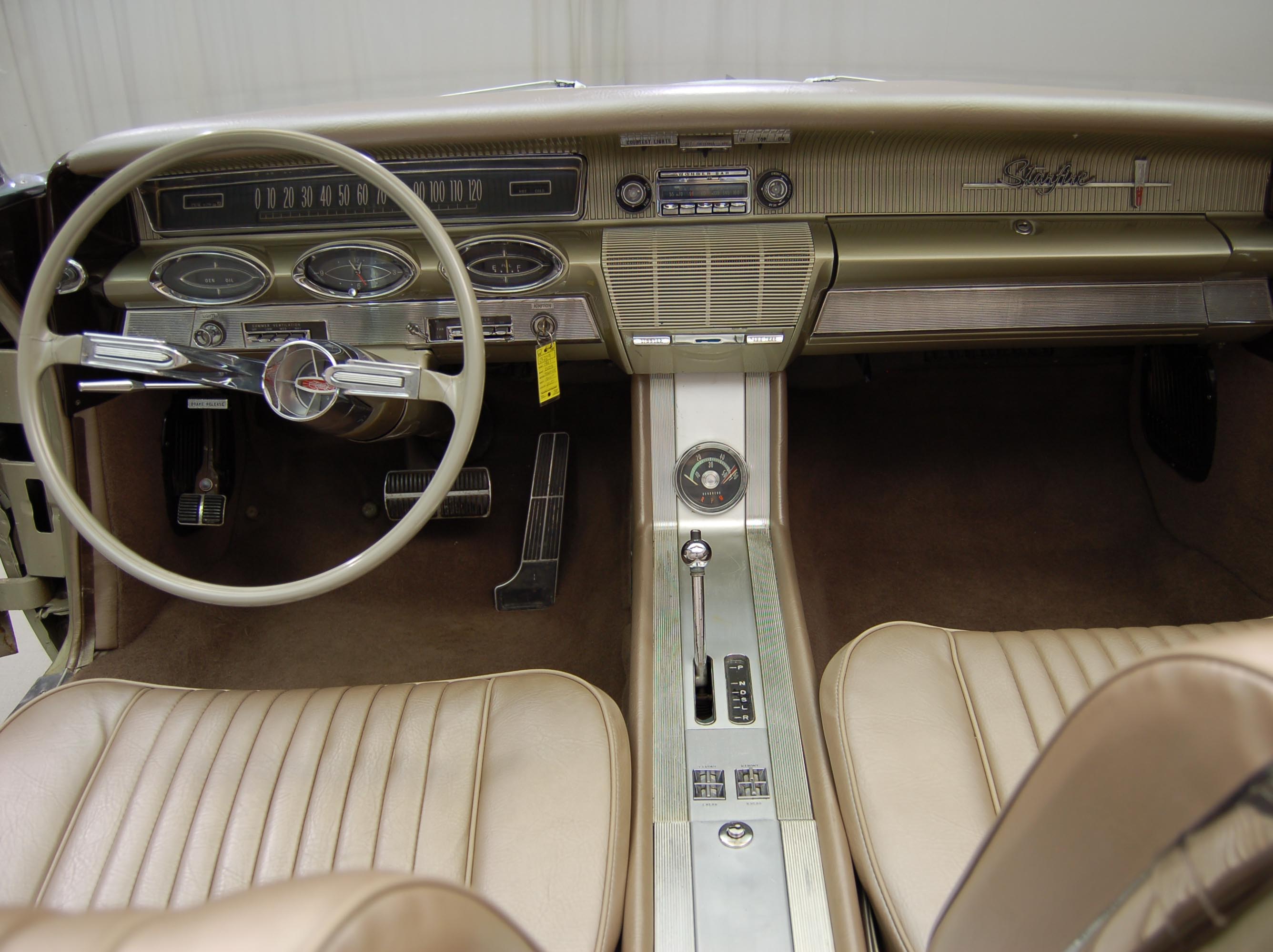 1962 Oldsmobile Dynamic 88 Fiesta