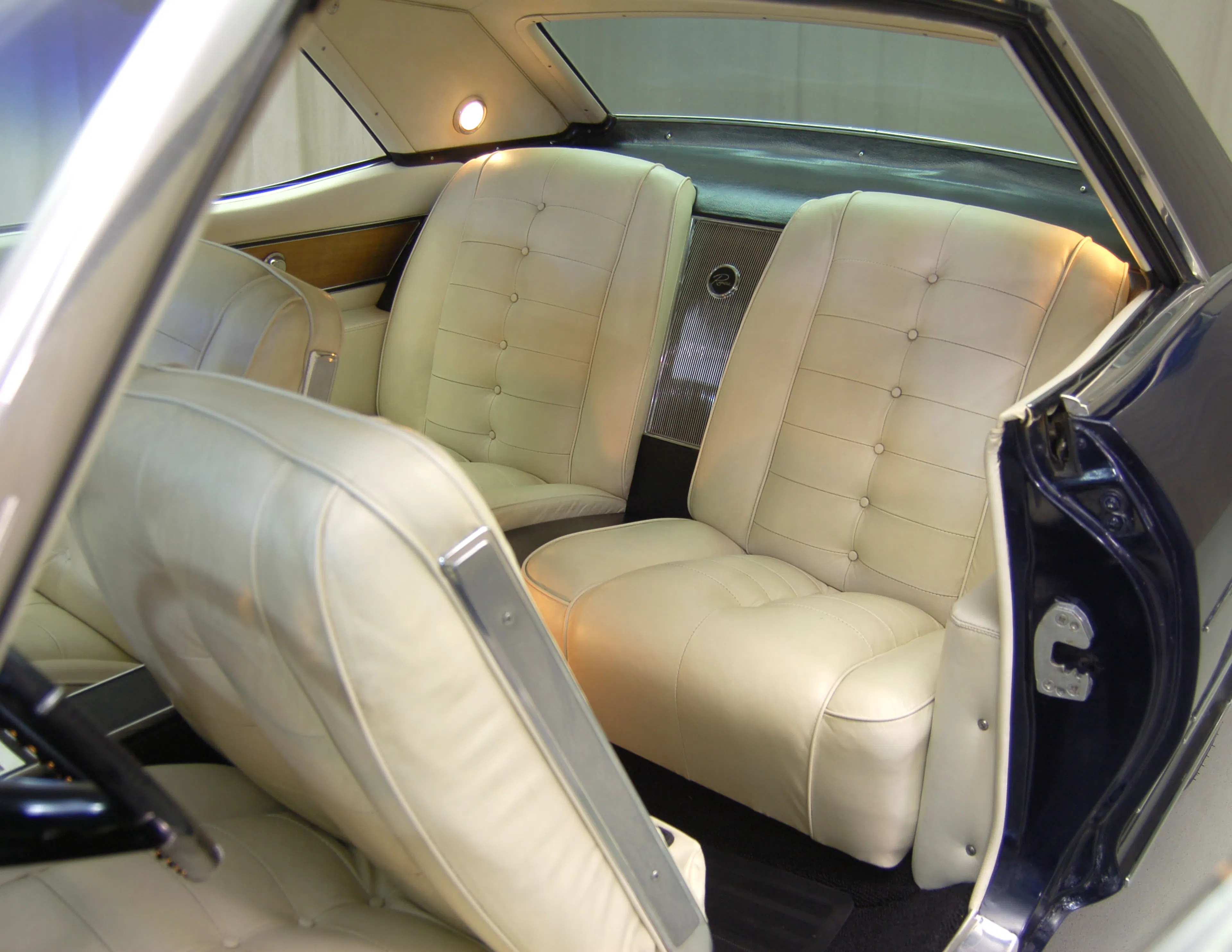 1963 Buick Riviera Base