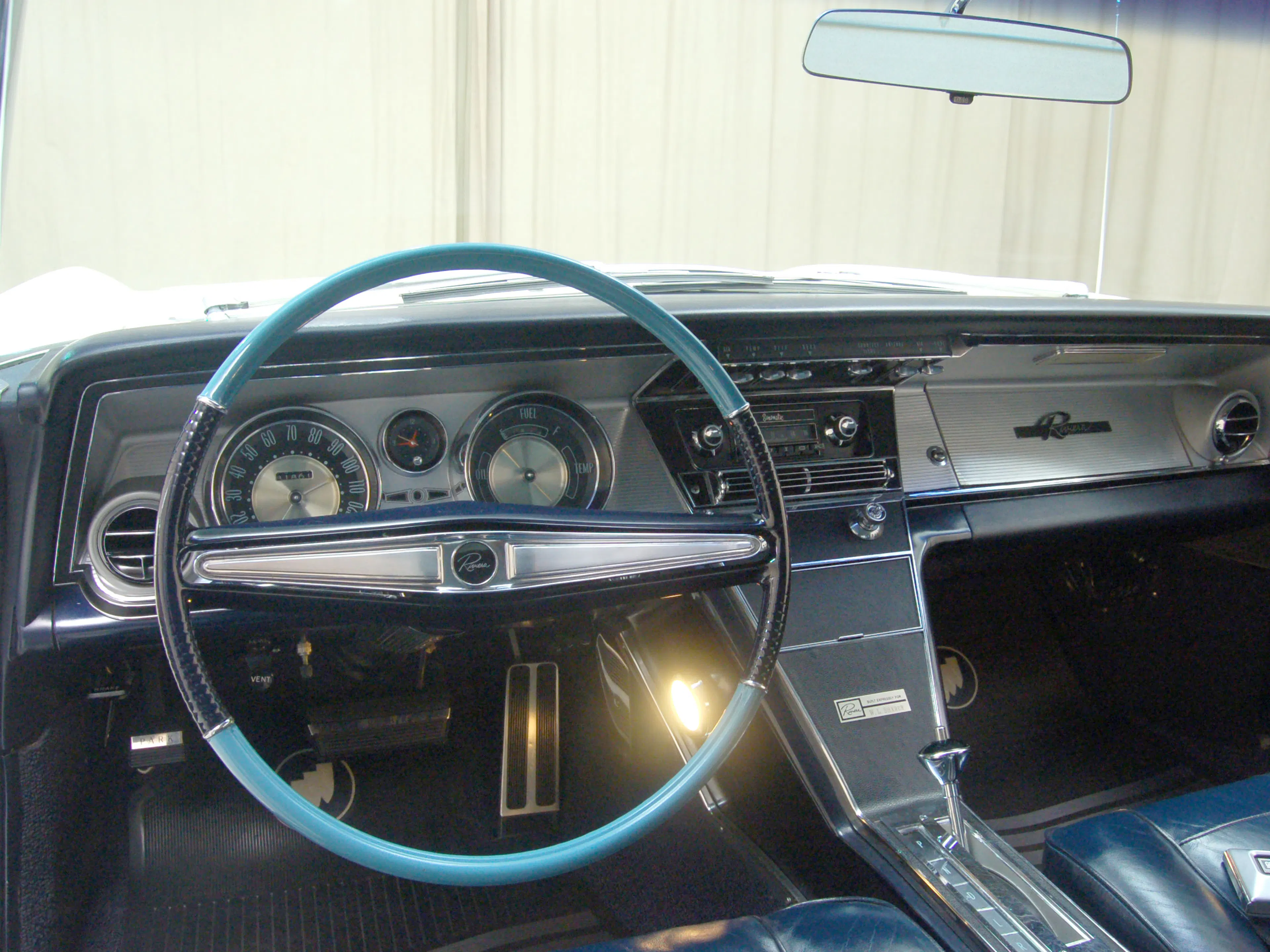 1963 Buick Riviera Base