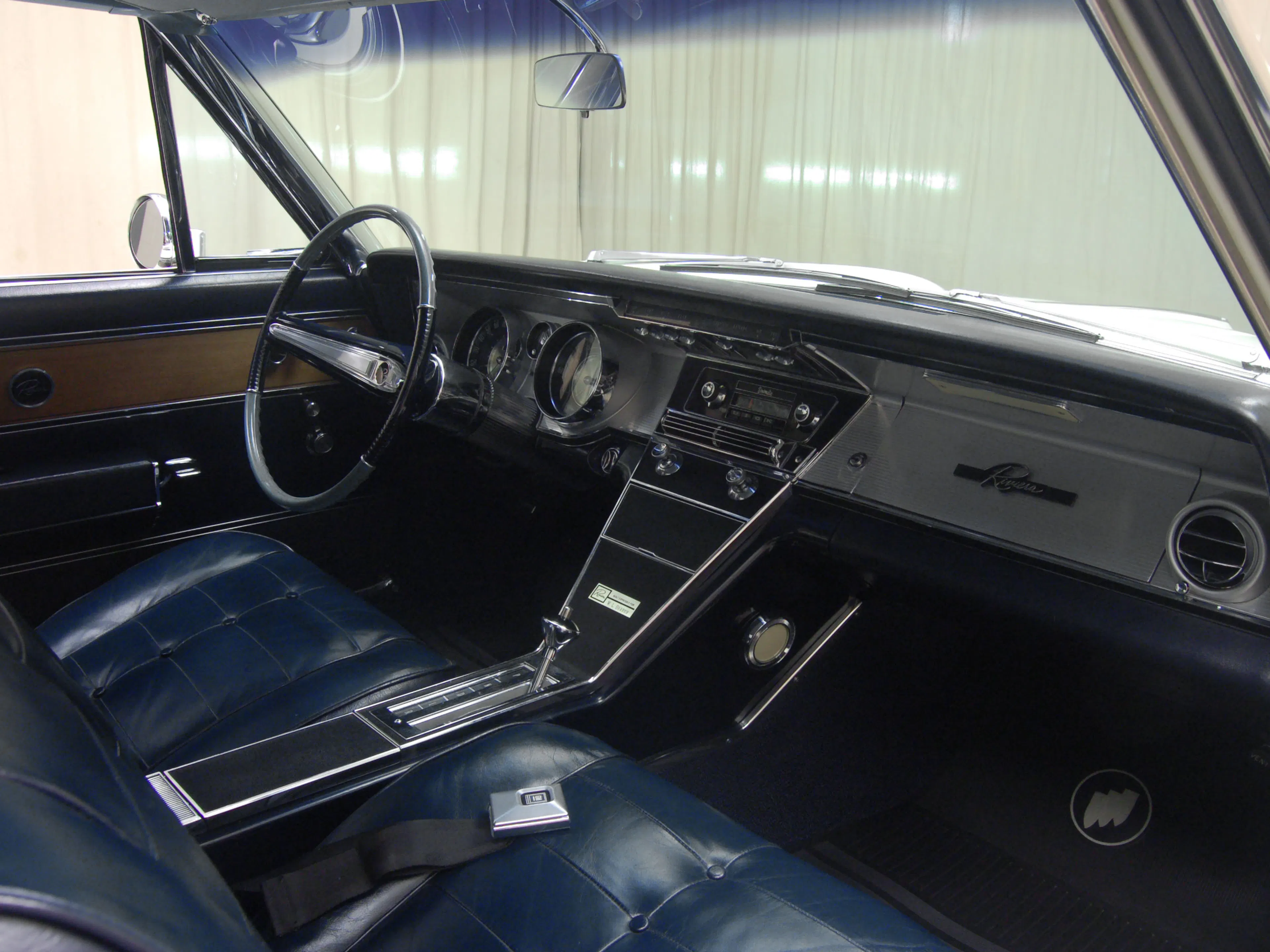 1963 Buick Riviera Base