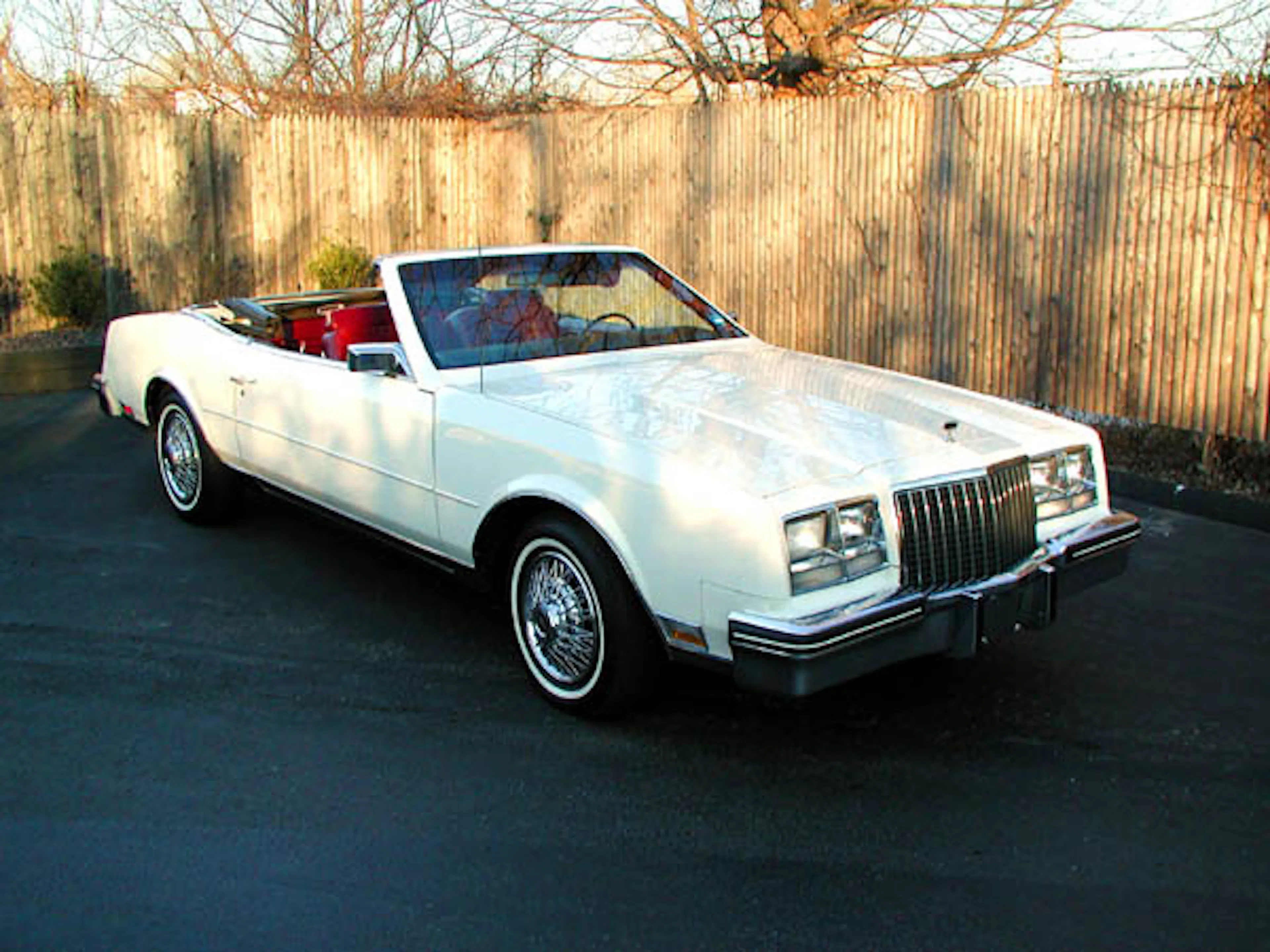 1982 Buick Riviera Base