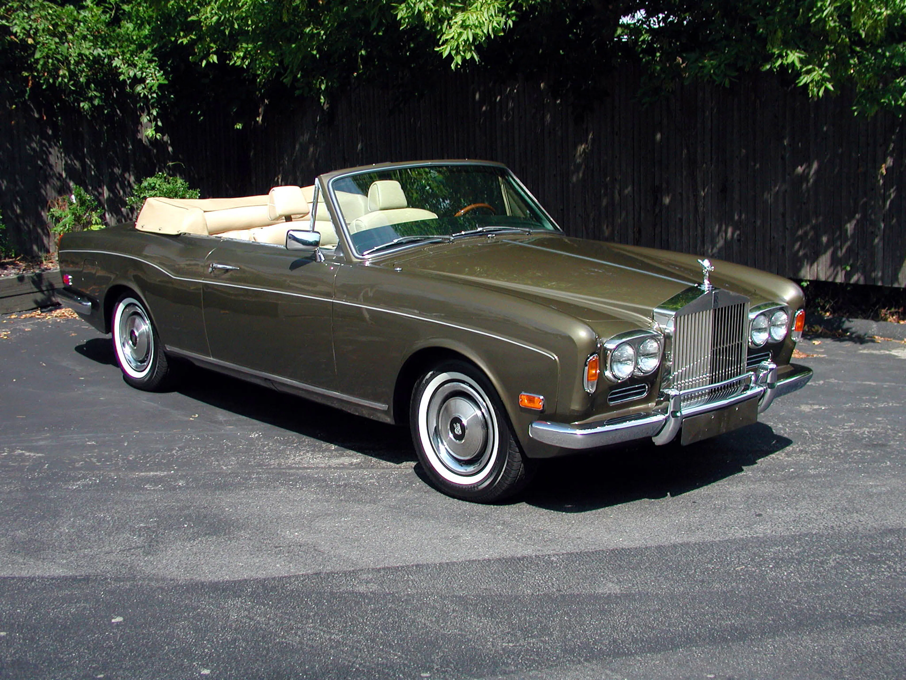 1972 Rolls-Royce Corniche Convertible