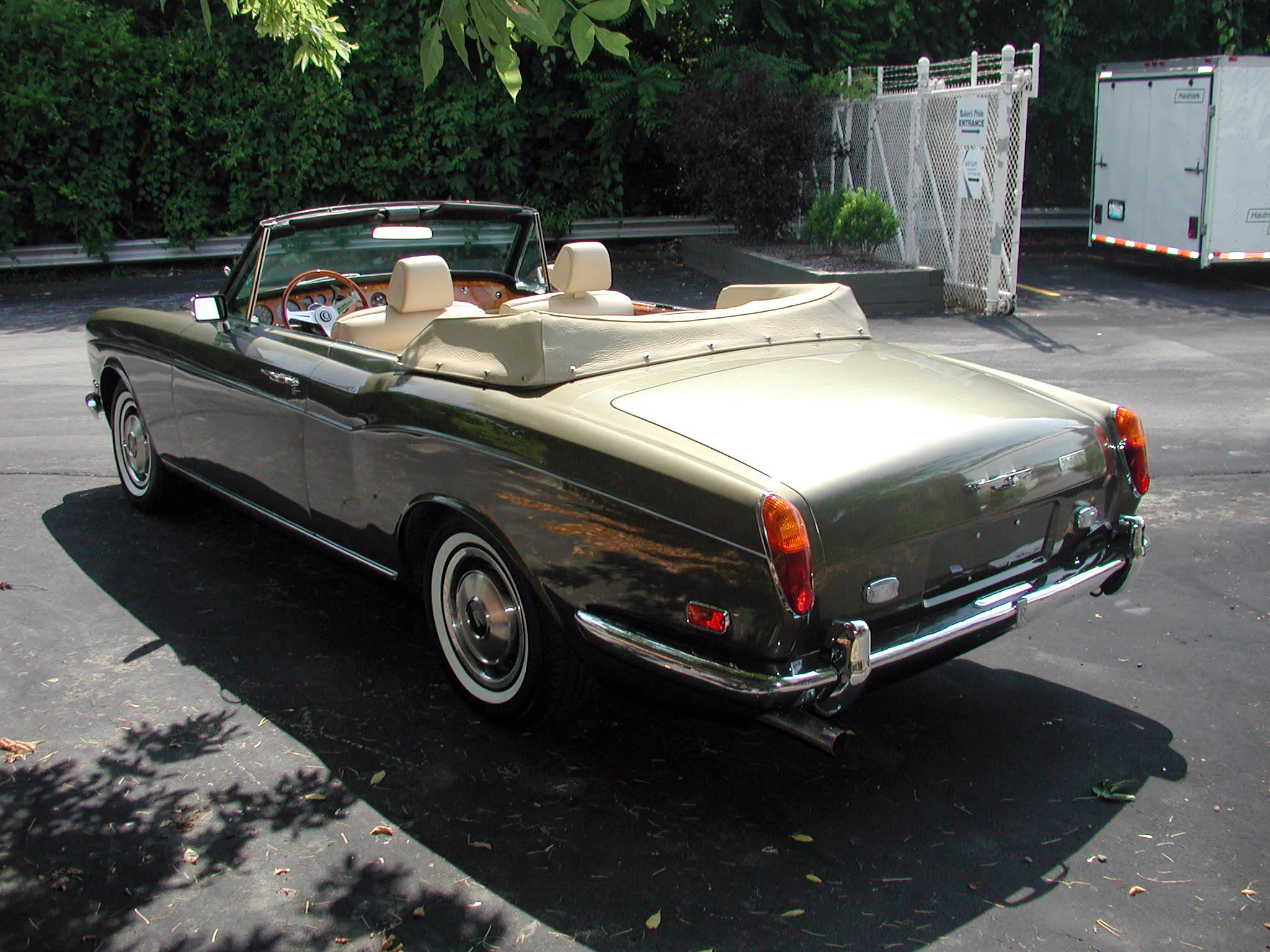 1972 Rolls-Royce Corniche Convertible