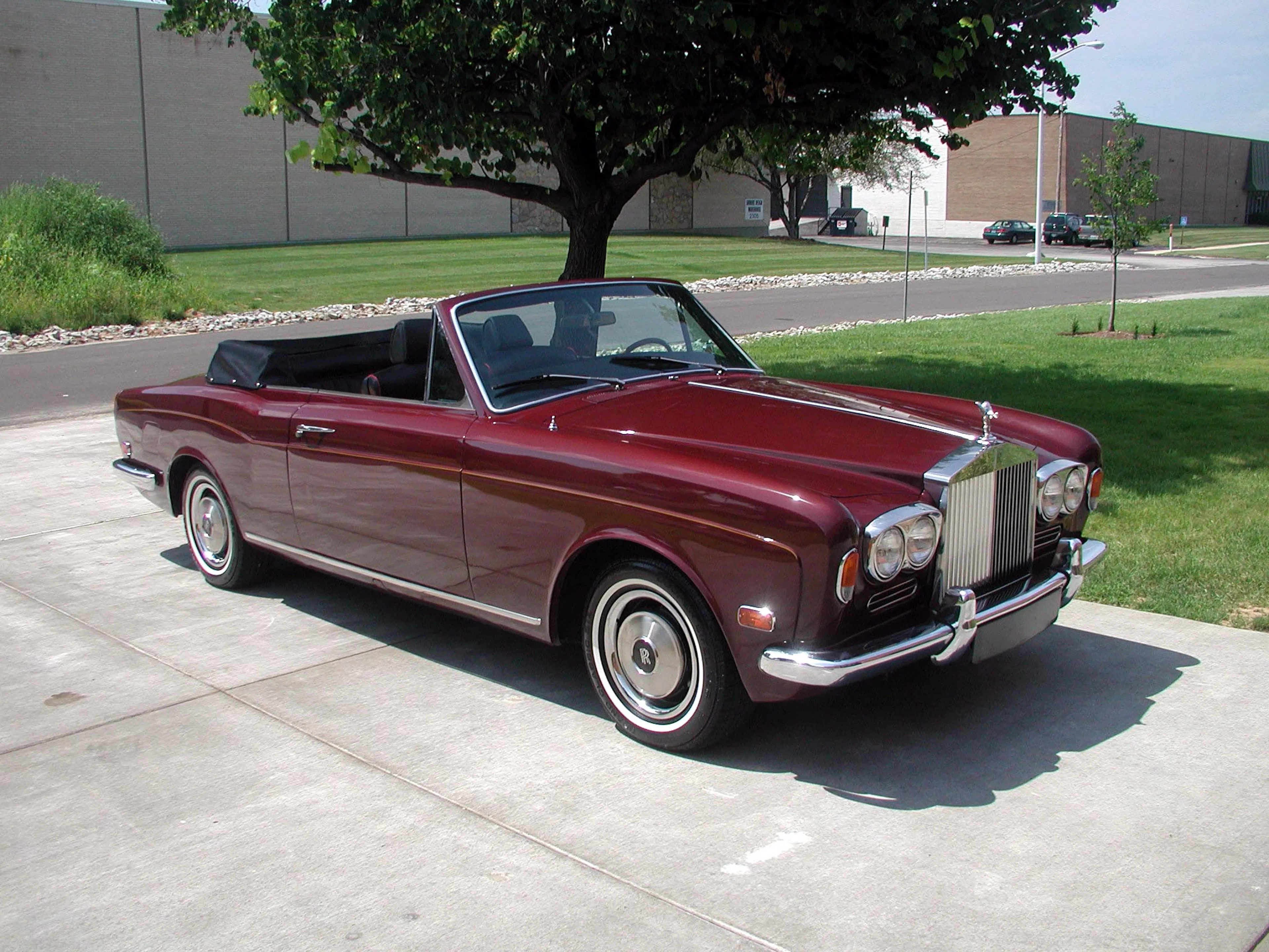 1972 Rolls-Royce Corniche I Base