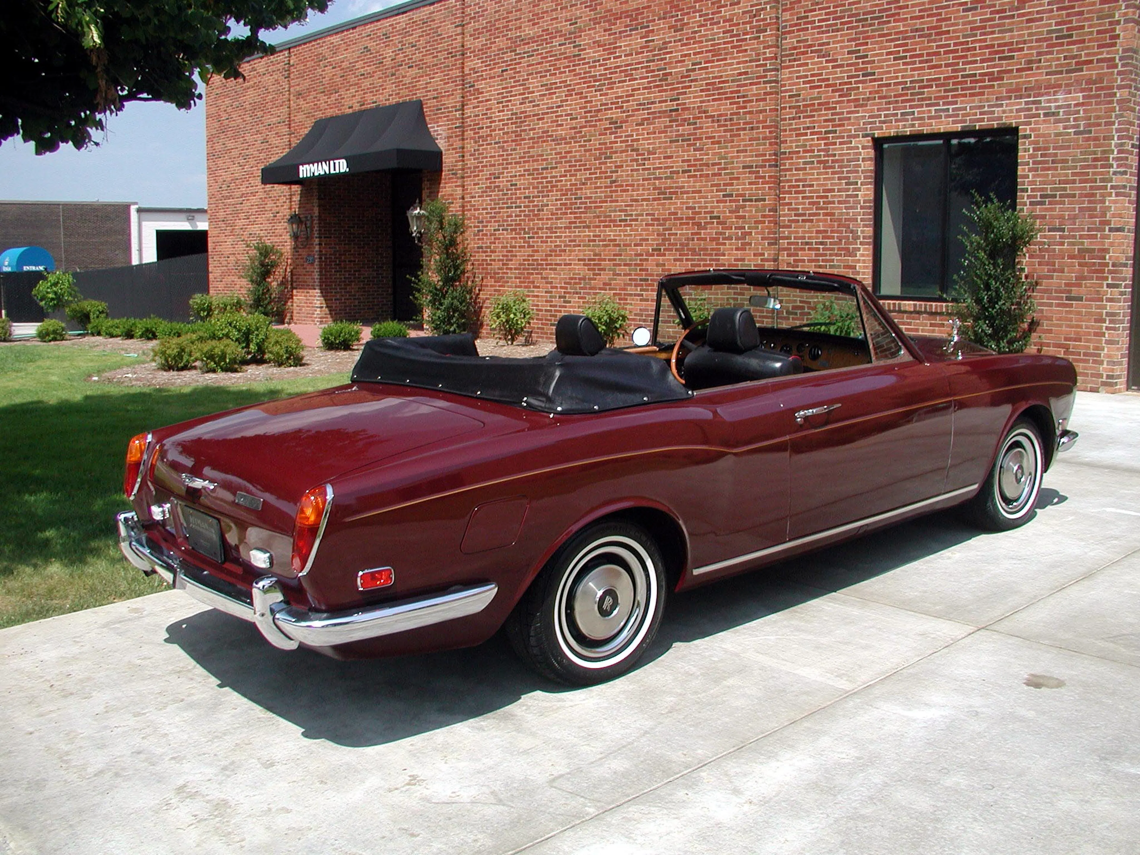 1972 Rolls-Royce Corniche I Base