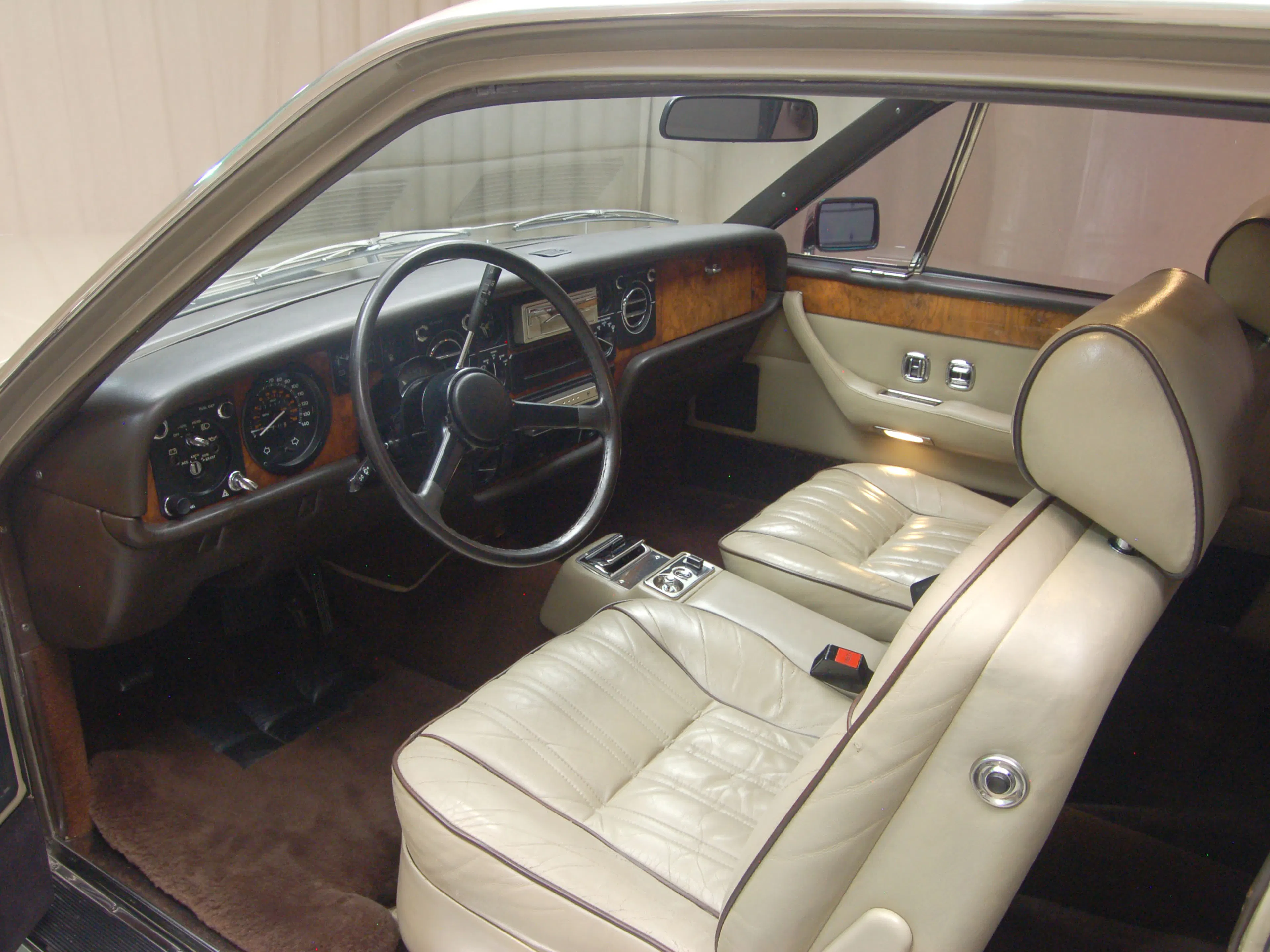 1980 Rolls-Royce Camargue Base