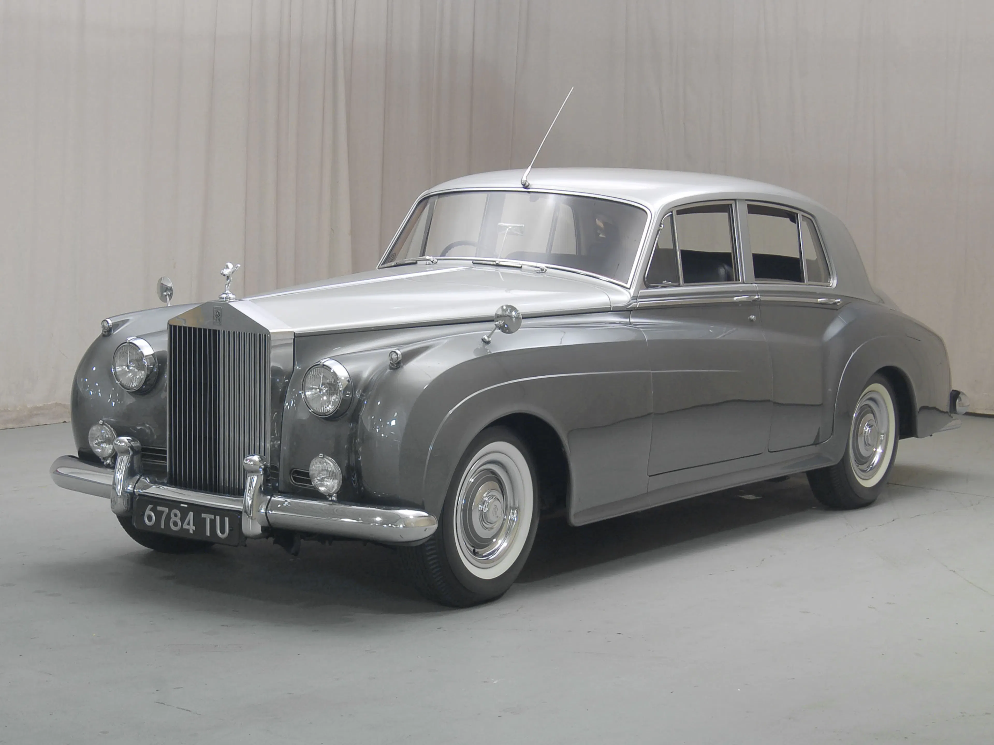 1957 Rolls-Royce Silver Cloud I 4dr Sedan Courtesy of Hyman Ltd.