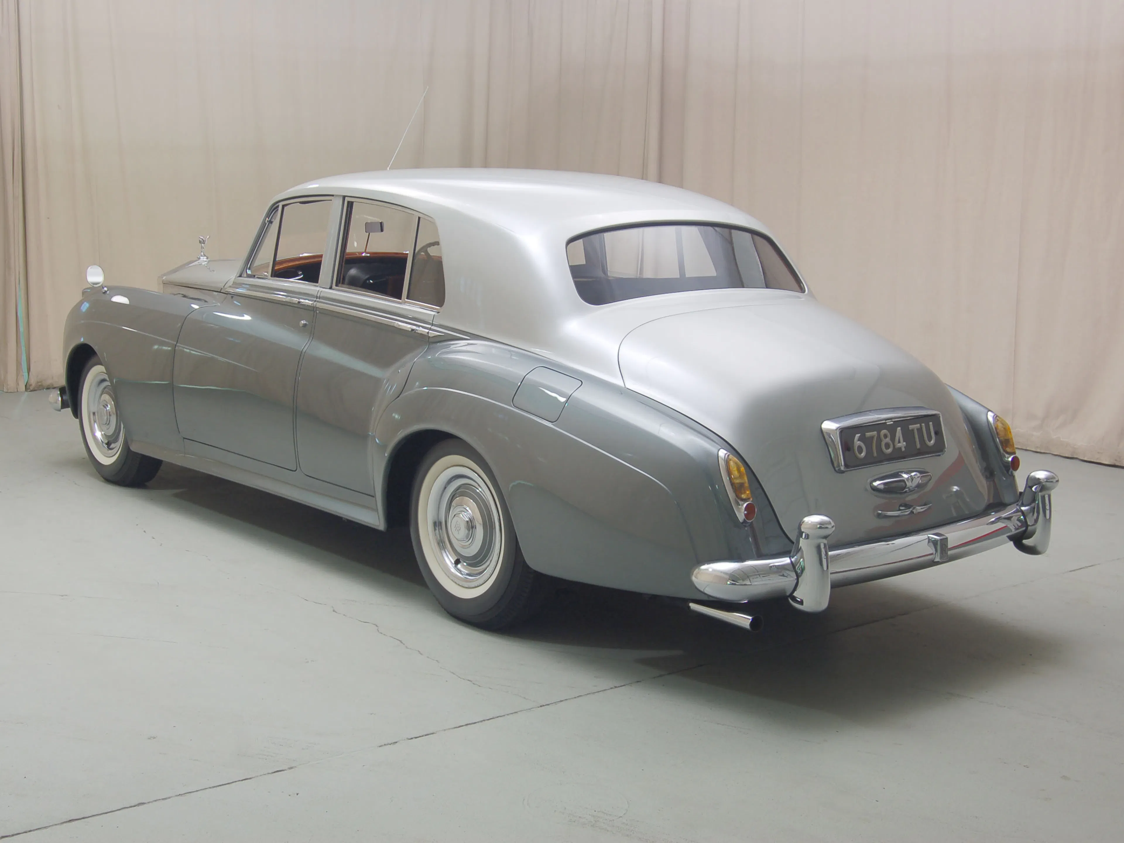1957 Rolls-Royce Silver Cloud I 4dr Sedan Courtesy of Hyman Ltd.