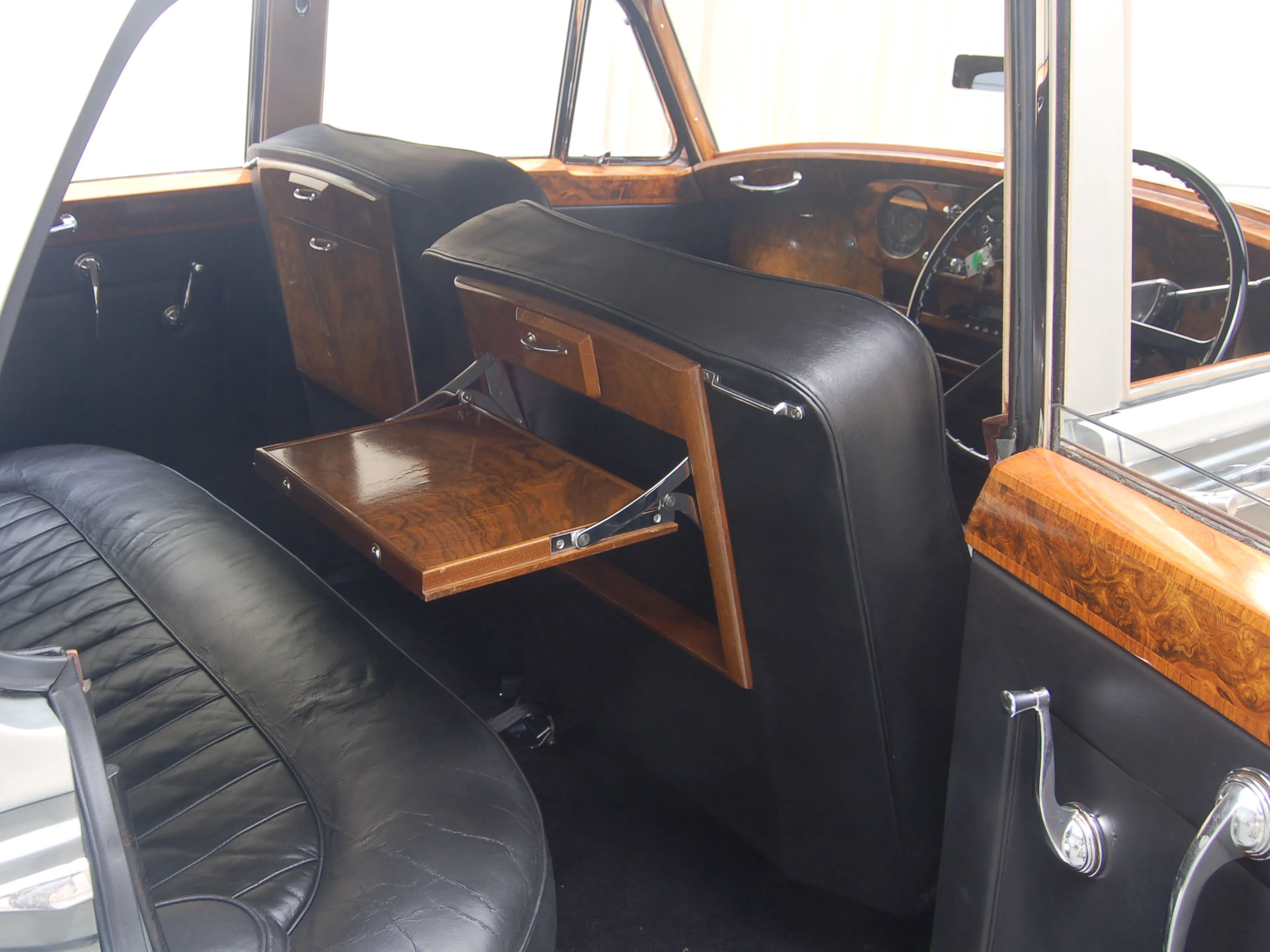 1957 Rolls-Royce Silver Cloud I 4dr Sedan Courtesy of Hyman Ltd.