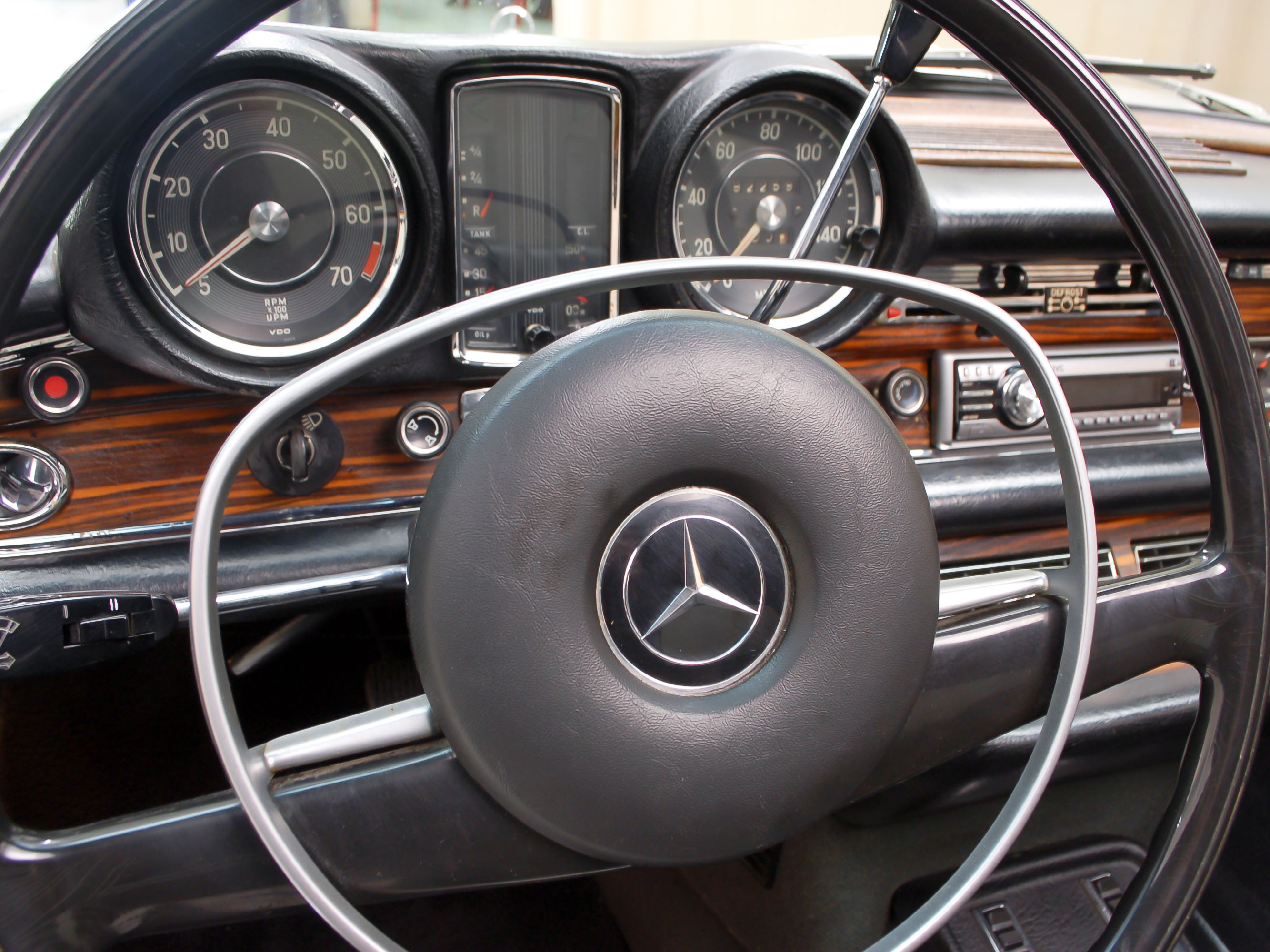 1971 Mercedes-Benz 280SE 3.5
