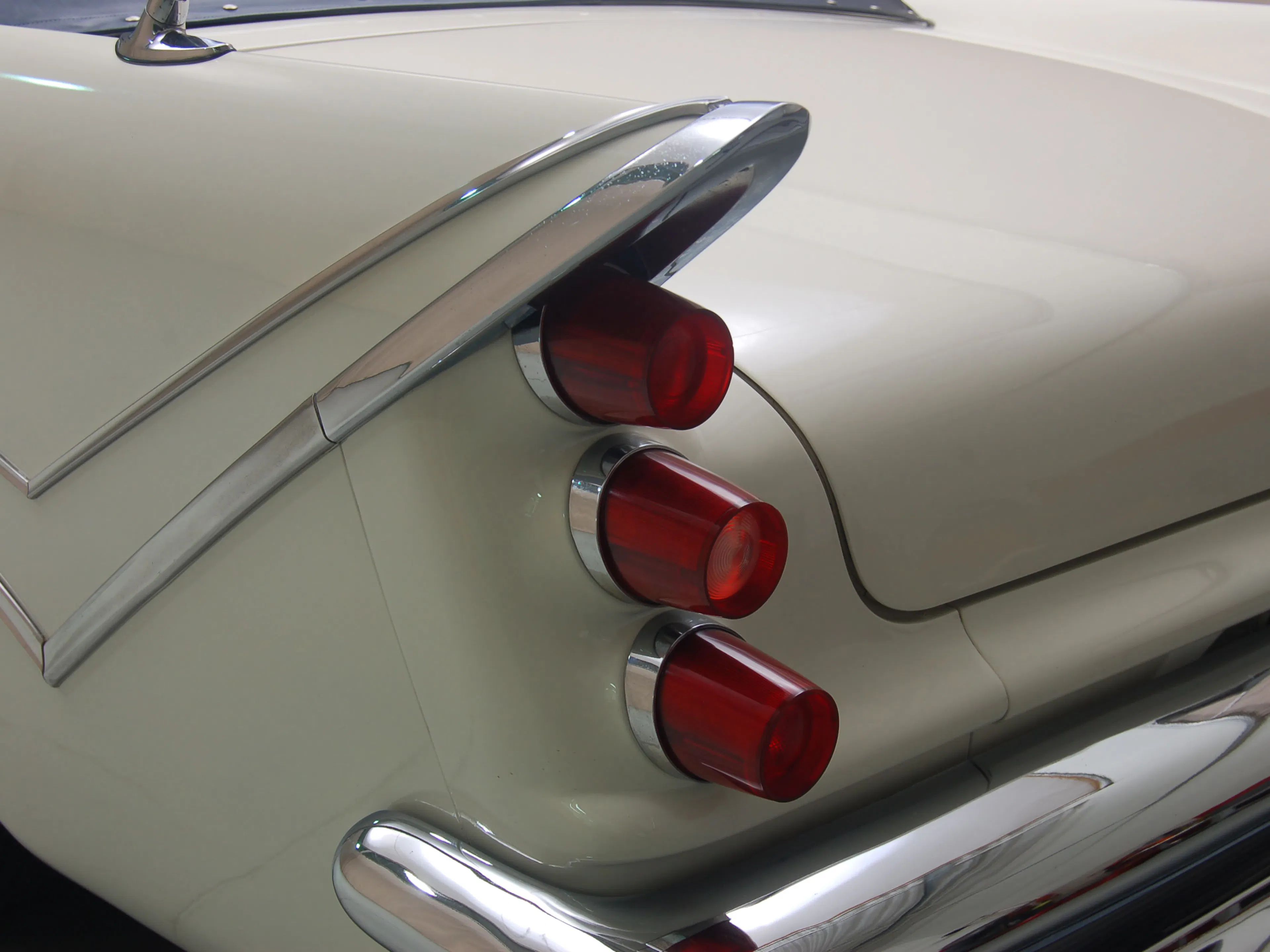 1959 DeSoto Firesweep 2dr Convertible Courtesy of Hyman Ltd.