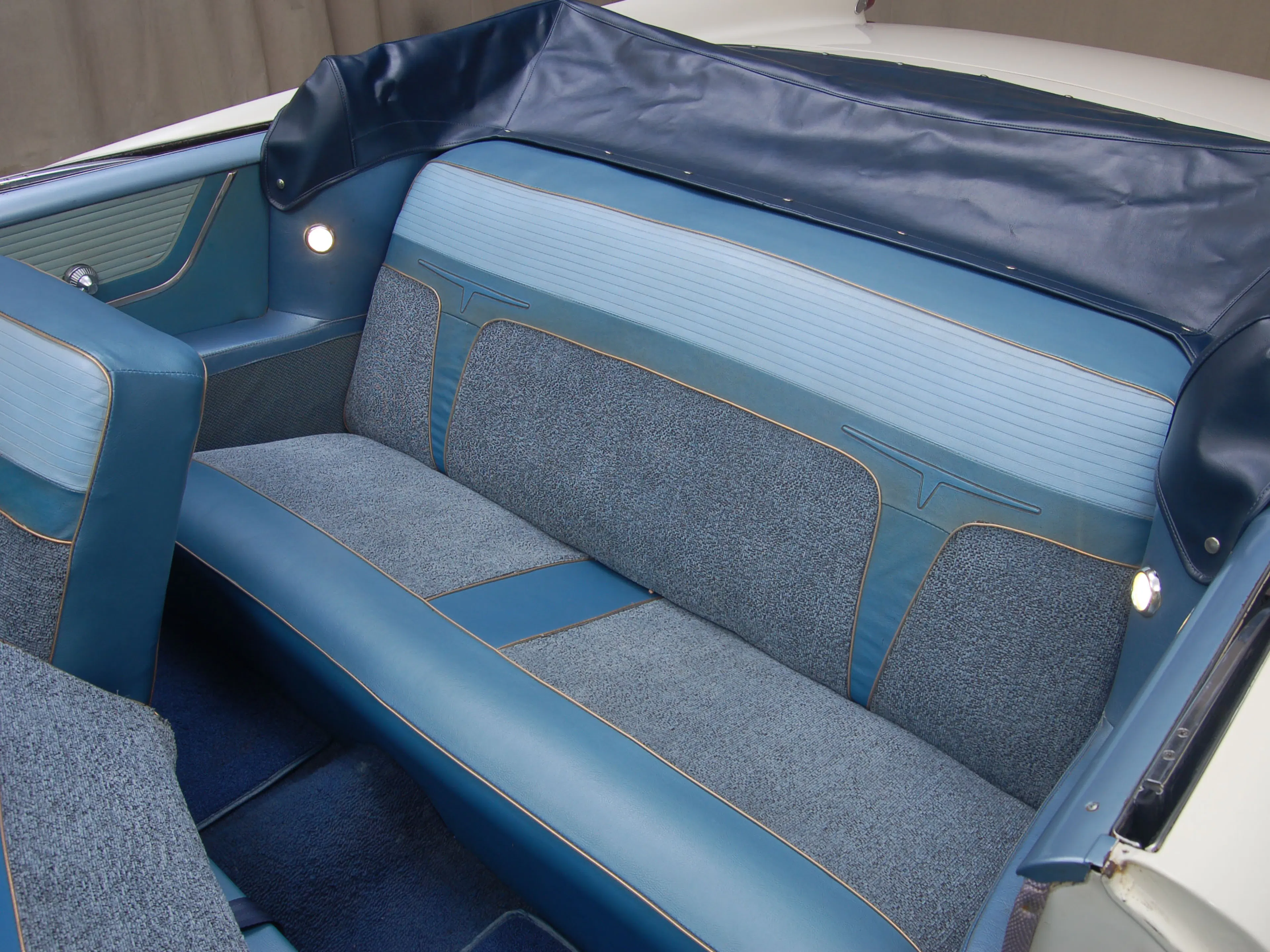 1959 DeSoto Firesweep 2dr Convertible Courtesy of Hyman Ltd.