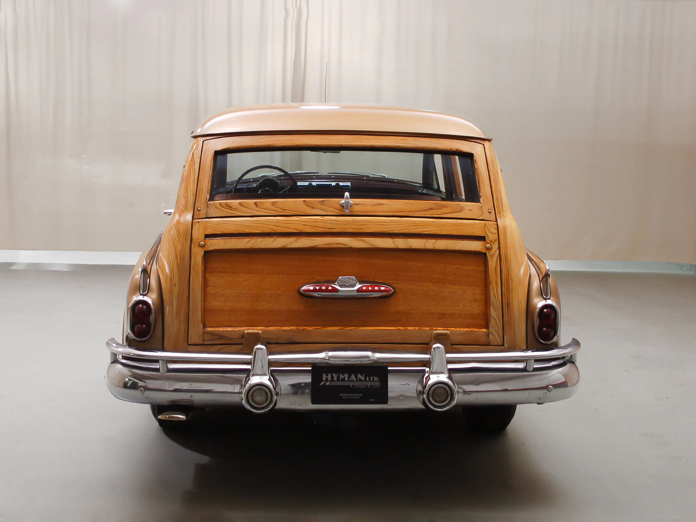 1952 Buick Roadmaster Model 79R 4dr Estate Wagon Courtesy of Hyman Ltd.
