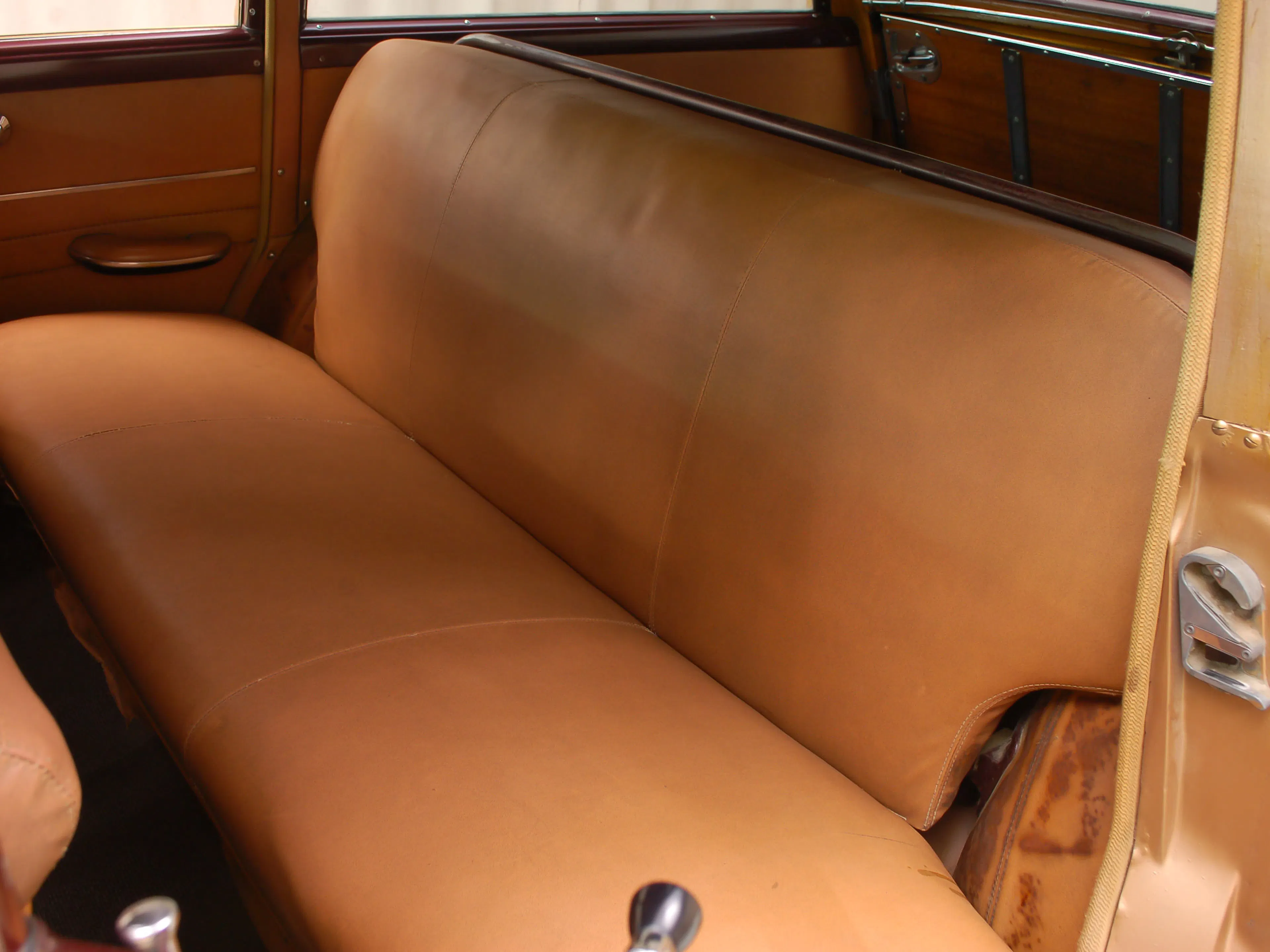 1952 Buick Roadmaster Model 79R 4dr Estate Wagon Courtesy of Hyman Ltd.