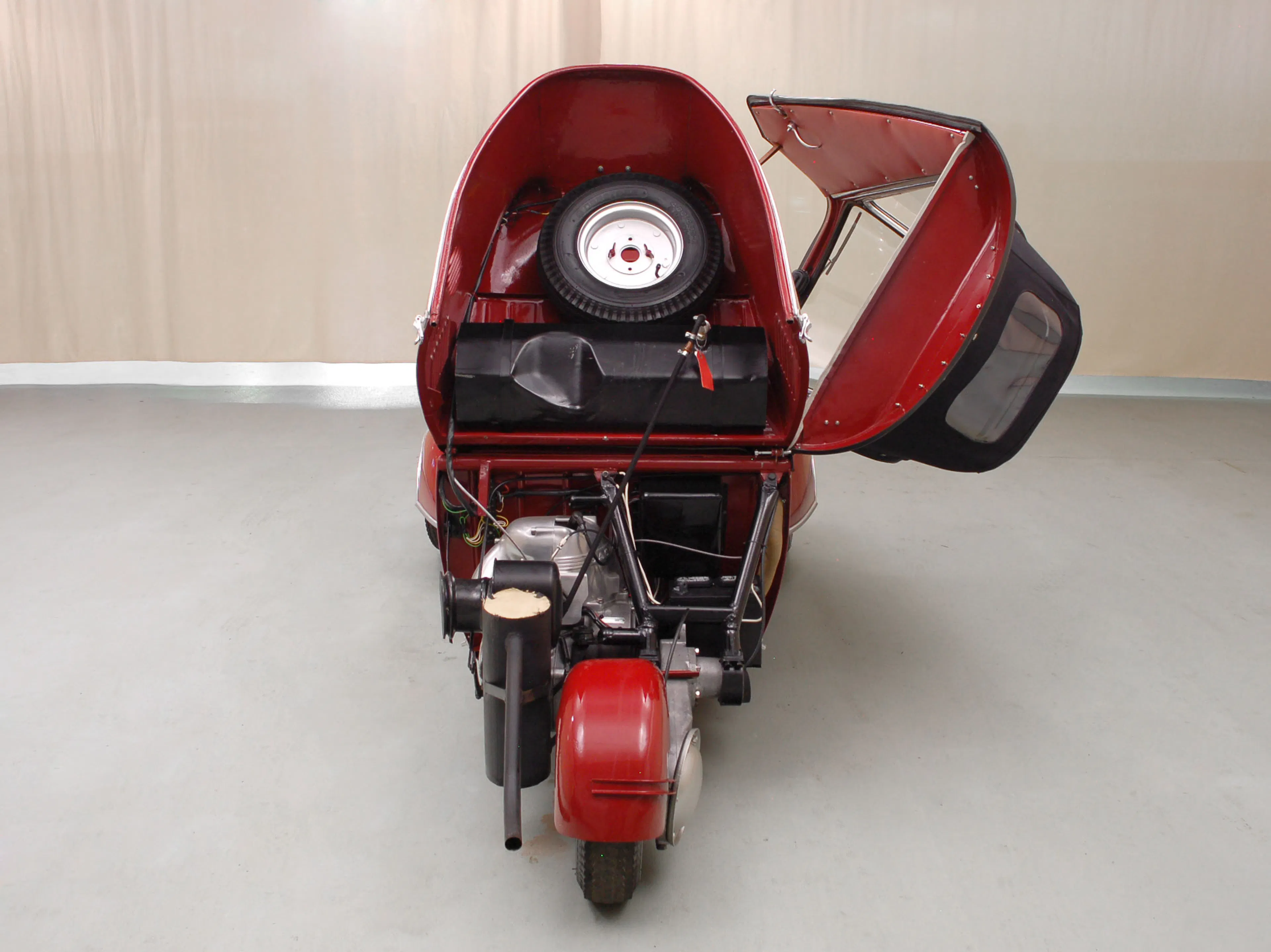 1955 Messerschmitt KR200 2dr Bubble Top Courtesy of Hyman Ltd.