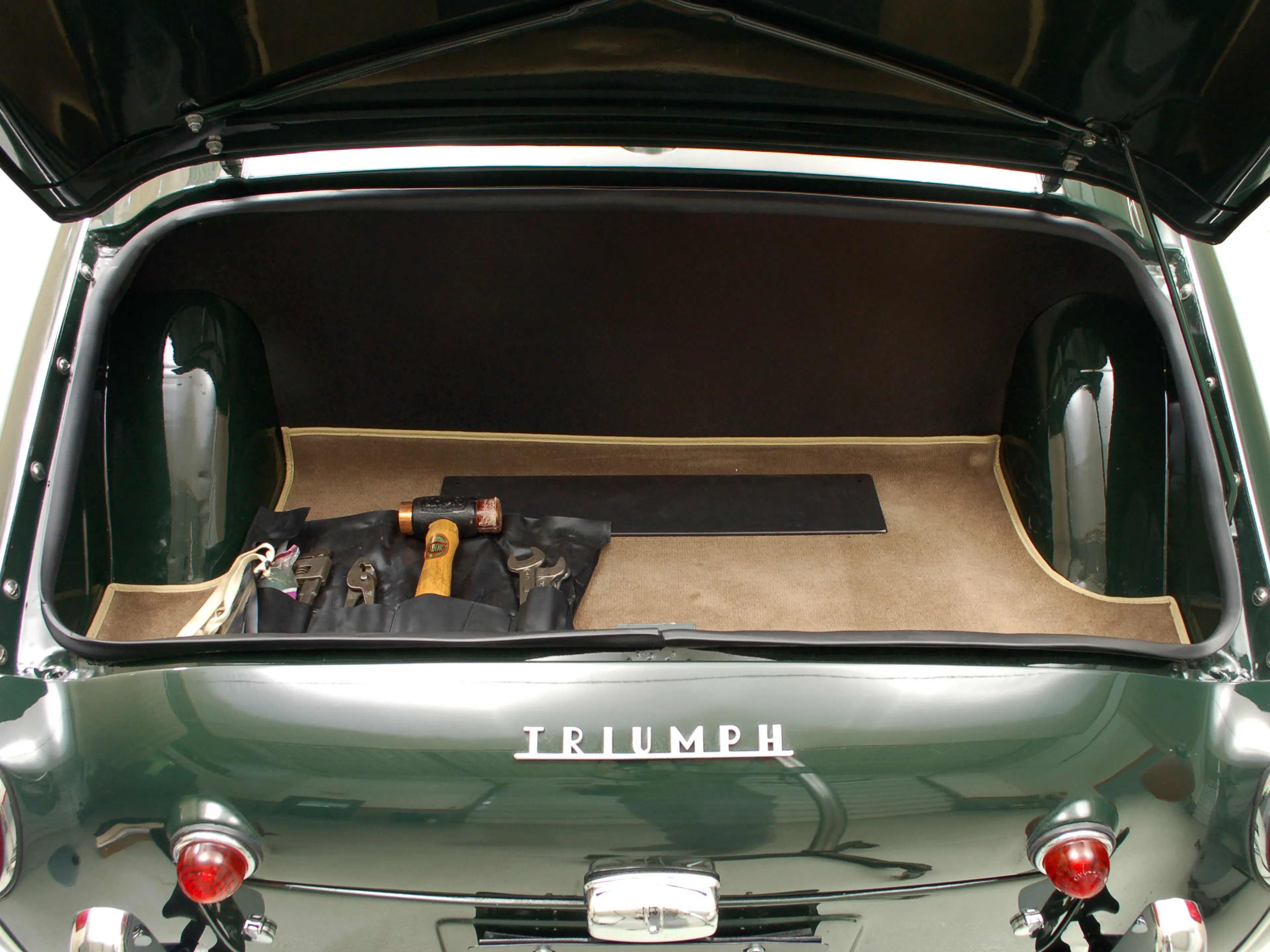 1960 Triumph TR3A 2dr Roadster Courtesy of Hyman Ltd.
