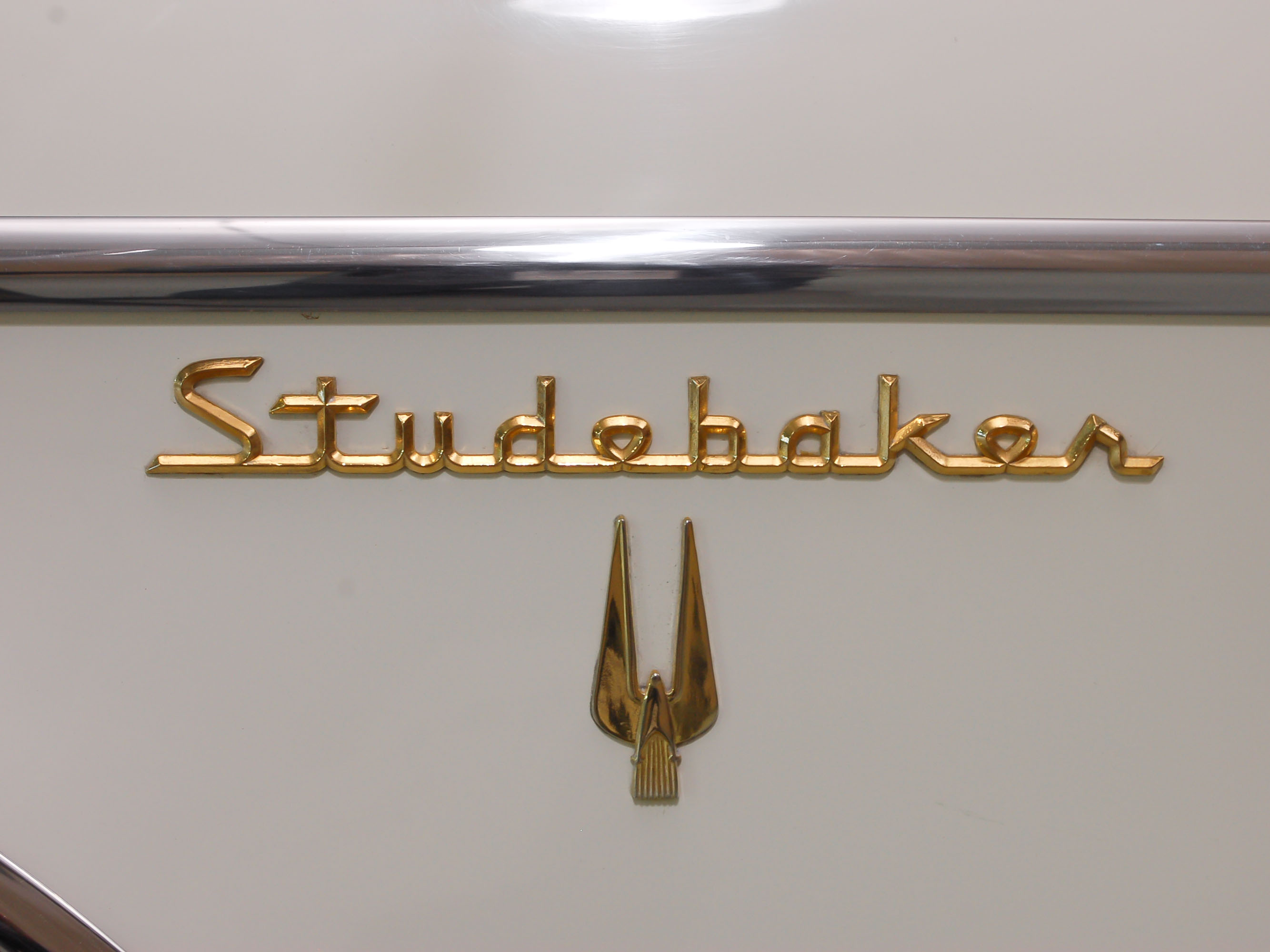 1959 studebaker silver hawk