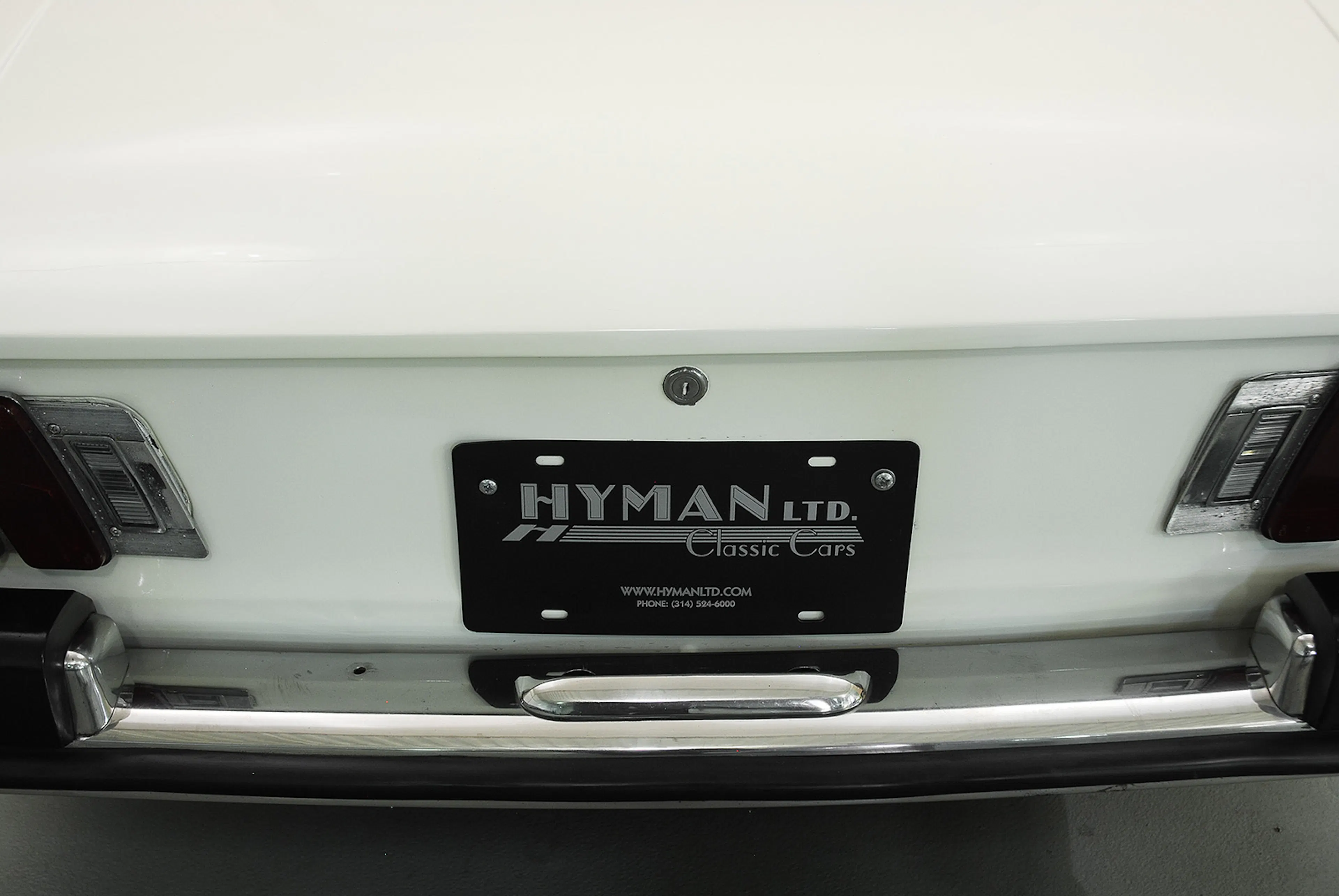 1973 Peugeot 504 2dr Cabriolet Courtesy of Hyman Ltd.