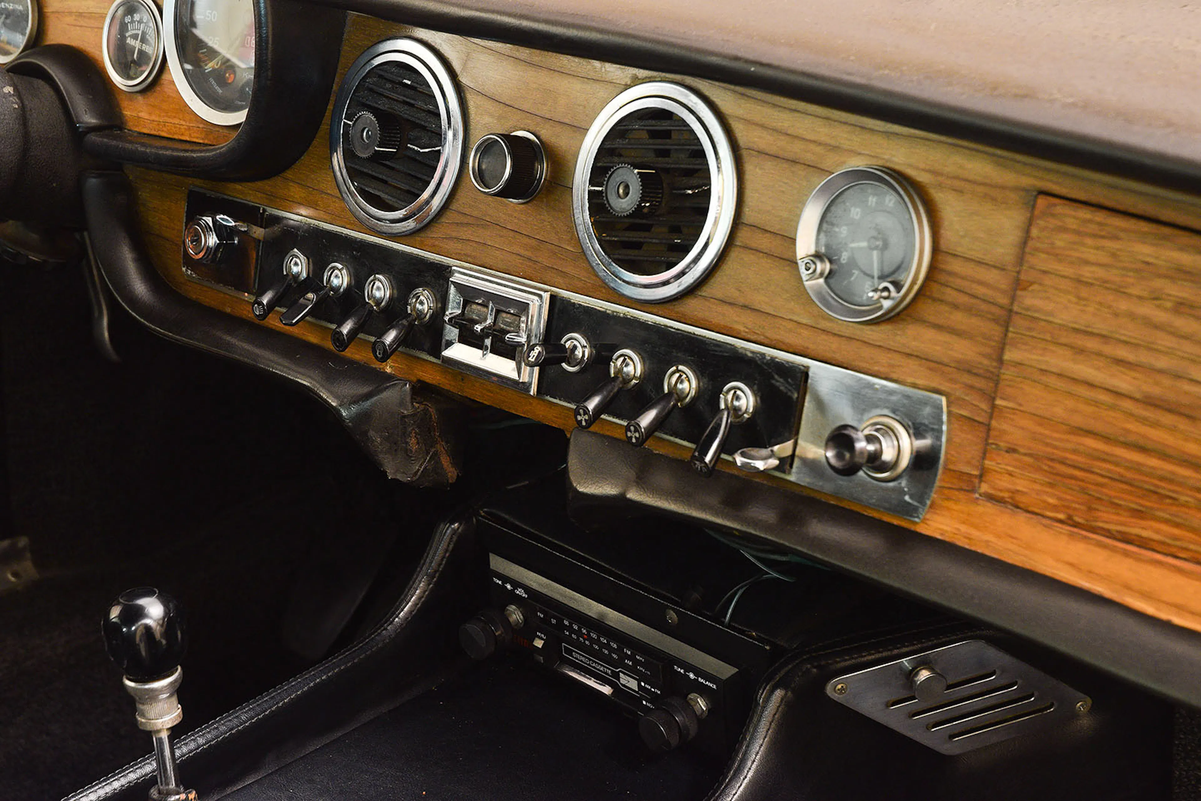 1967 Maserati Quattroporte 4dr Sedan Courtesy of Hyman Ltd.