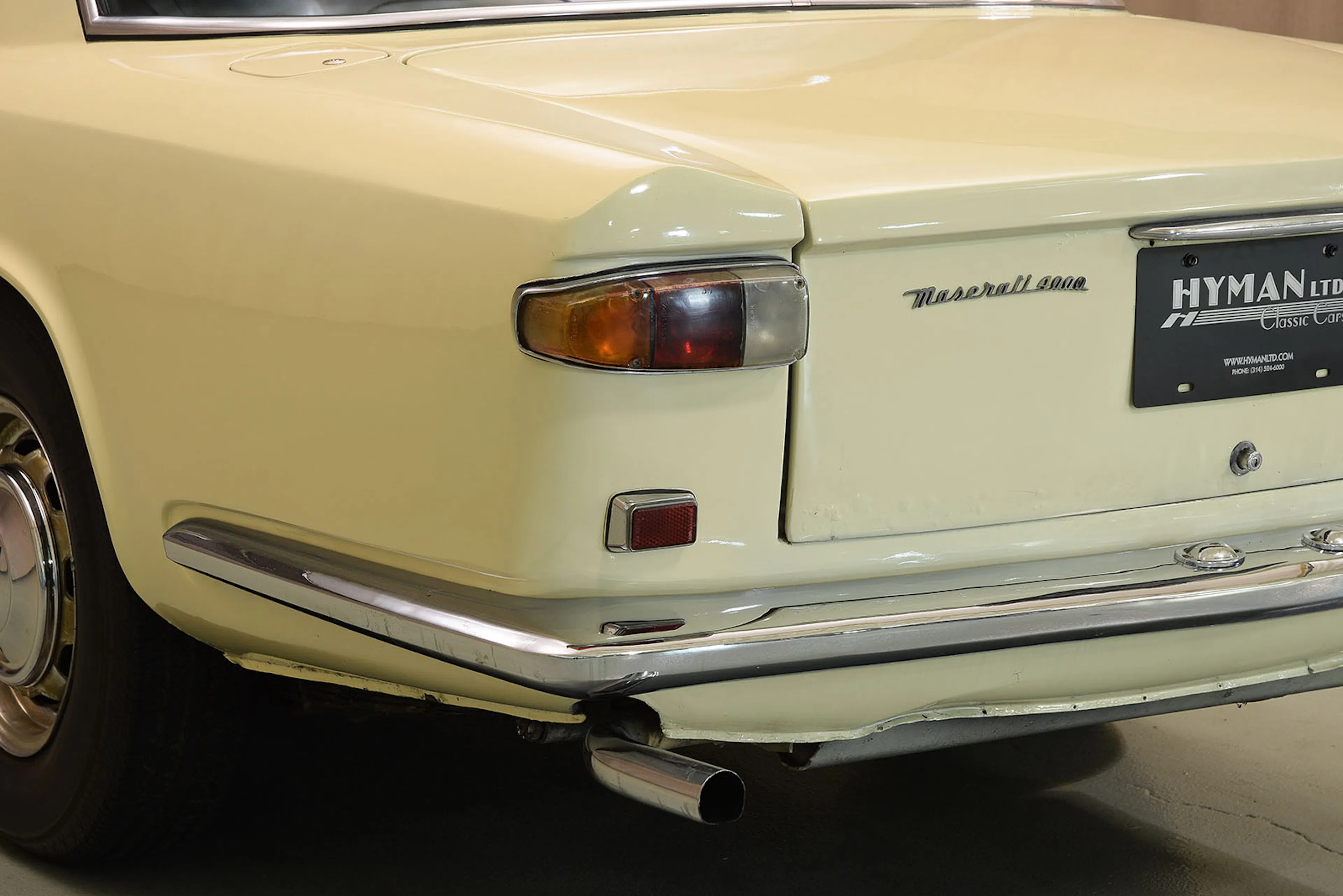 1967 Maserati Quattroporte 4dr Sedan Courtesy of Hyman Ltd.