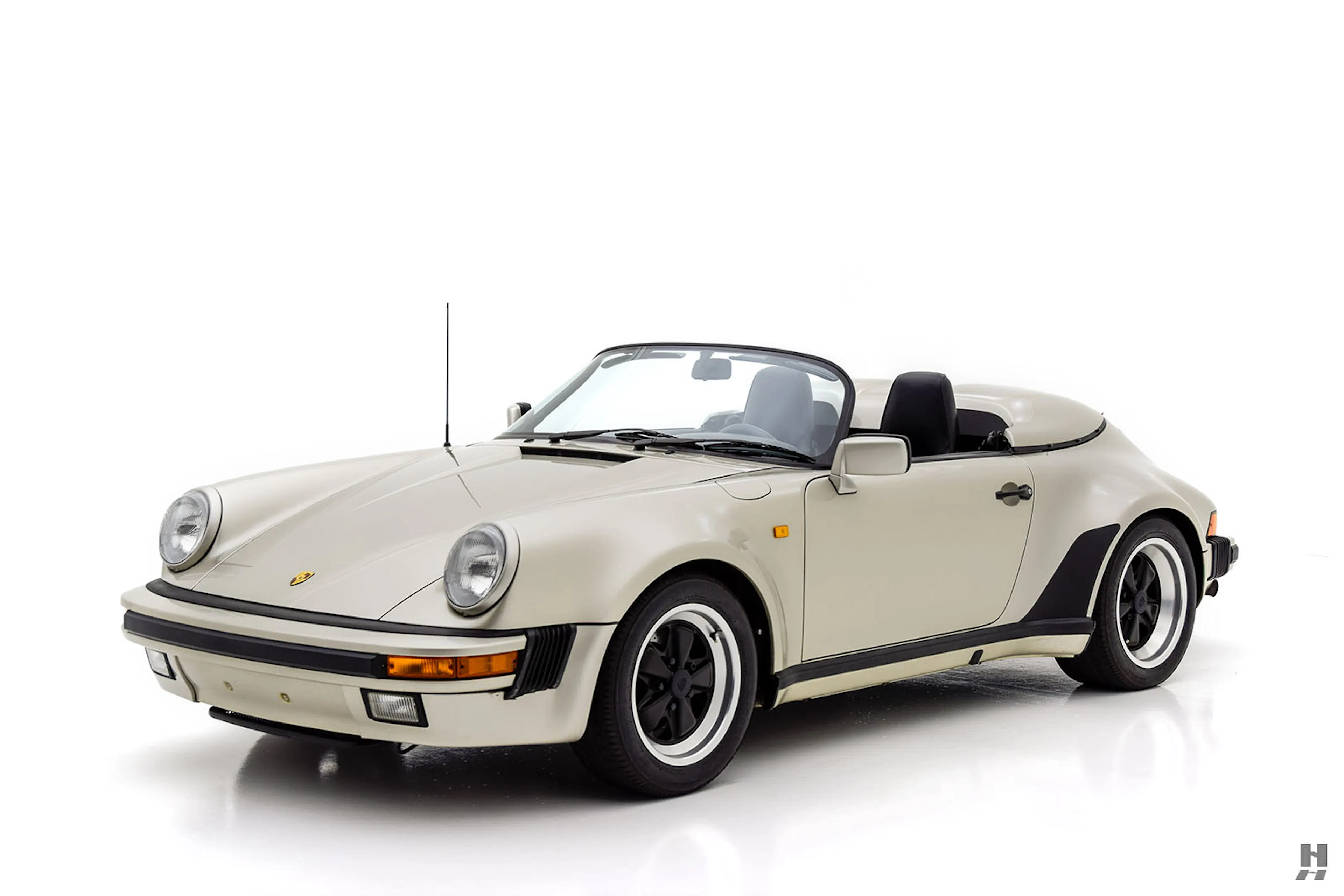 1989 Porsche 911 Carrera 2dr Speedster Courtesy of Hyman Ltd.
