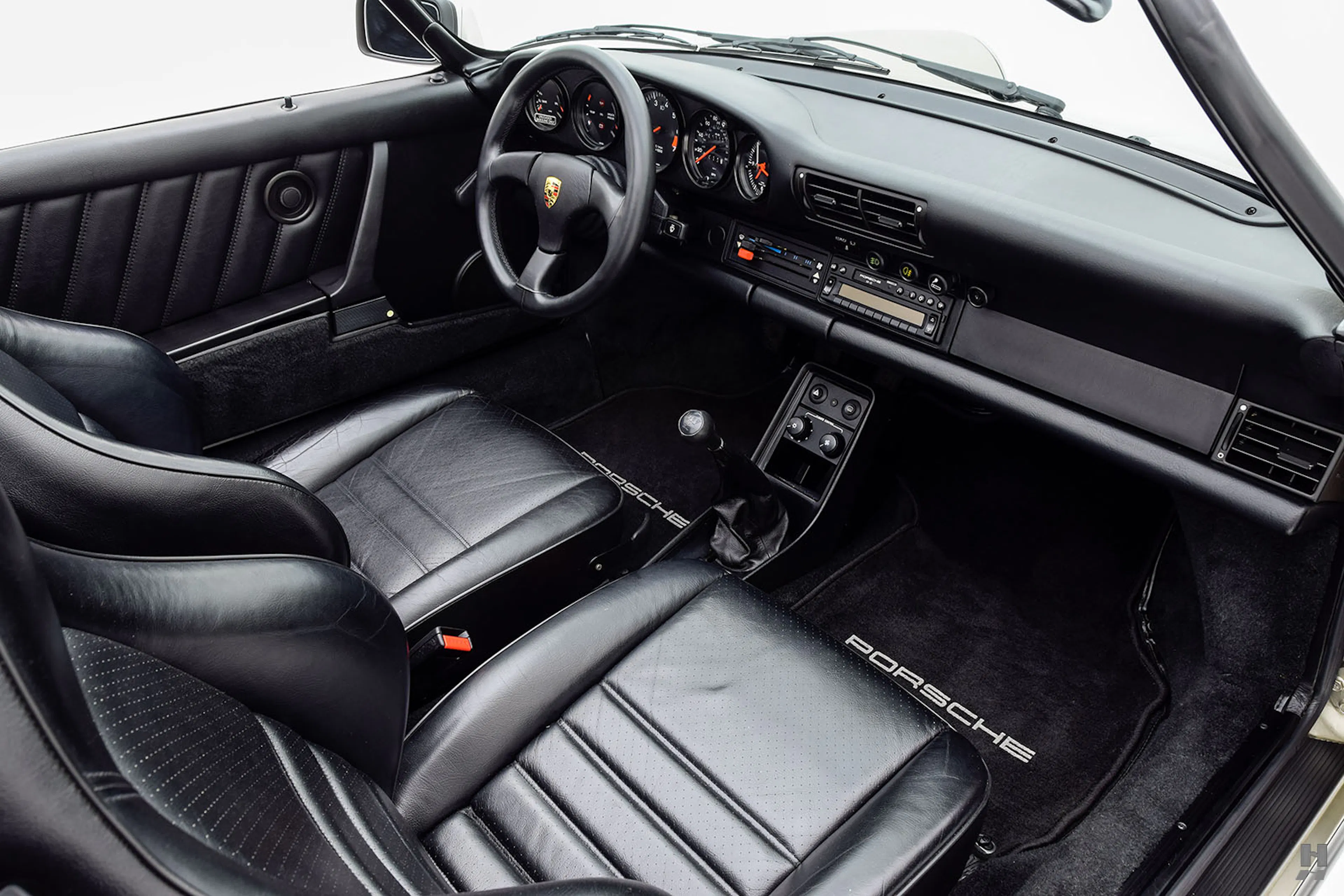 1989 Porsche 911 Carrera 2dr Speedster Courtesy of Hyman Ltd.