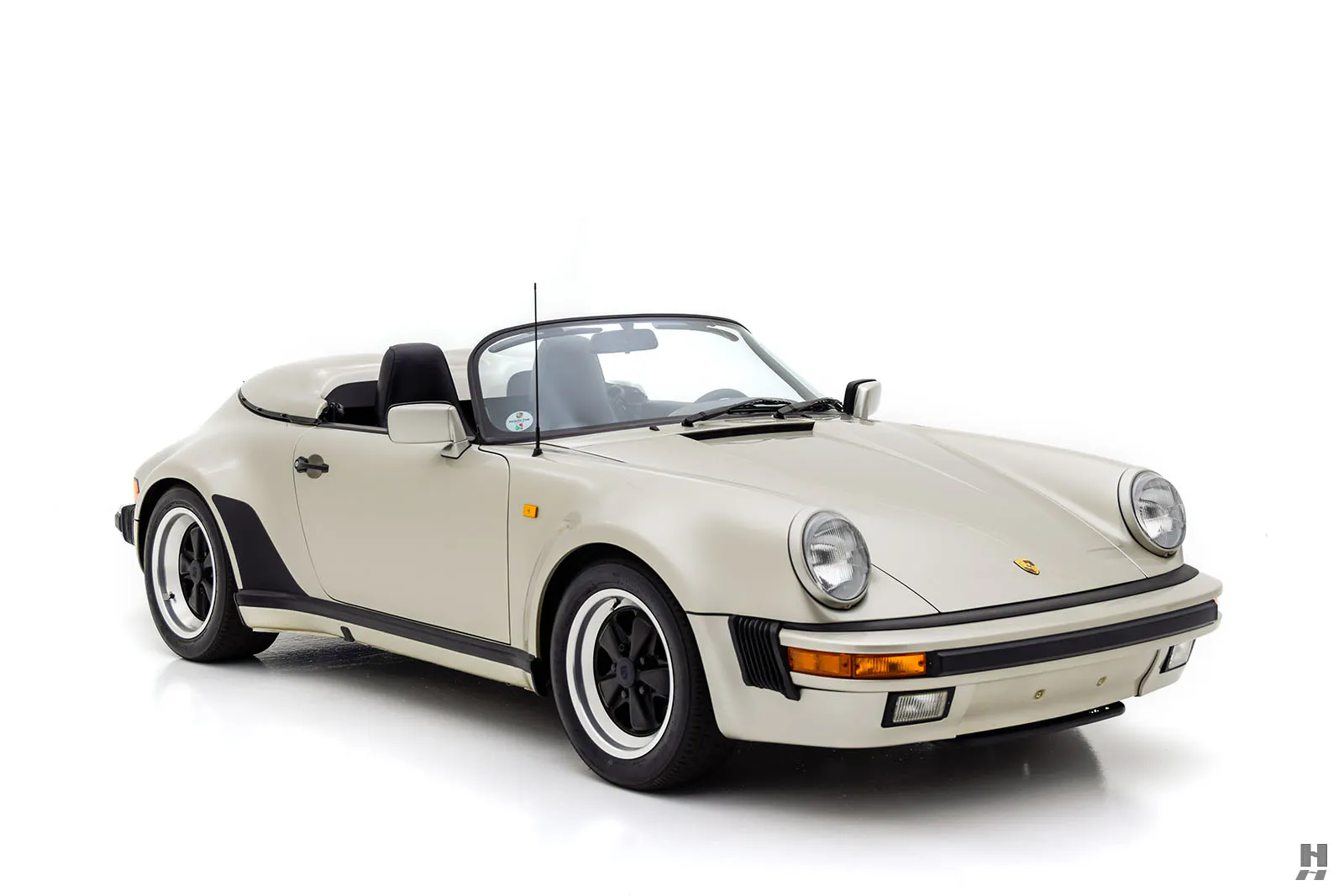 1989 Porsche 911 Carrera 2dr Speedster Courtesy of Hyman Ltd.