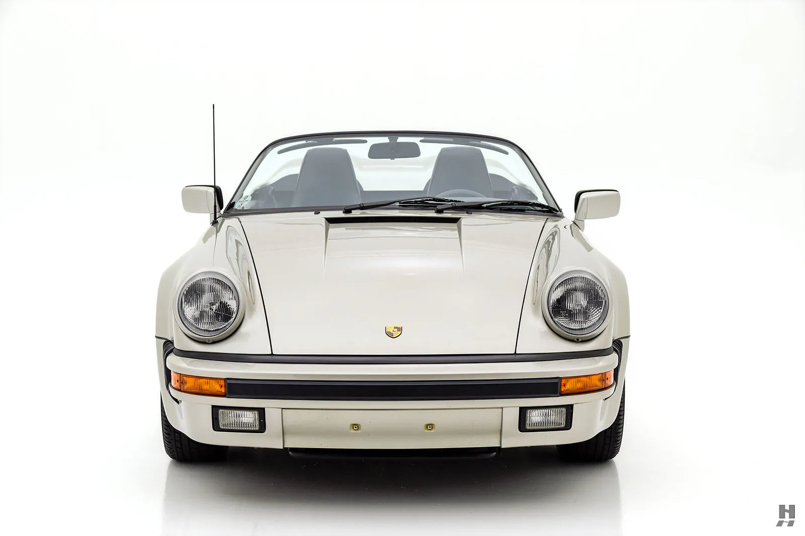 1989 Porsche 911 Carrera 2dr Speedster Courtesy of Hyman Ltd.