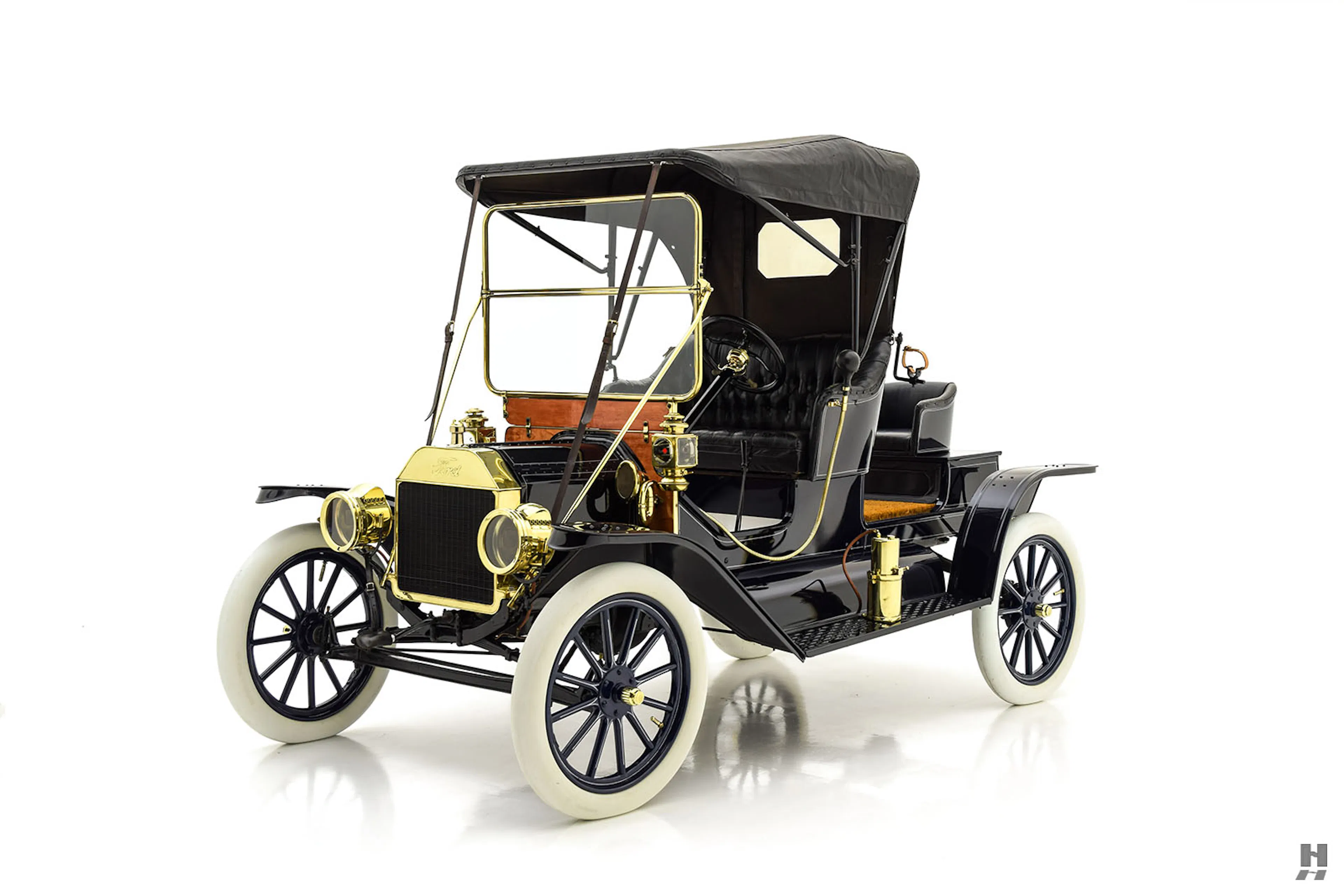 1912 Ford Model T Roadster courtesy of Hyman, Ltd.
