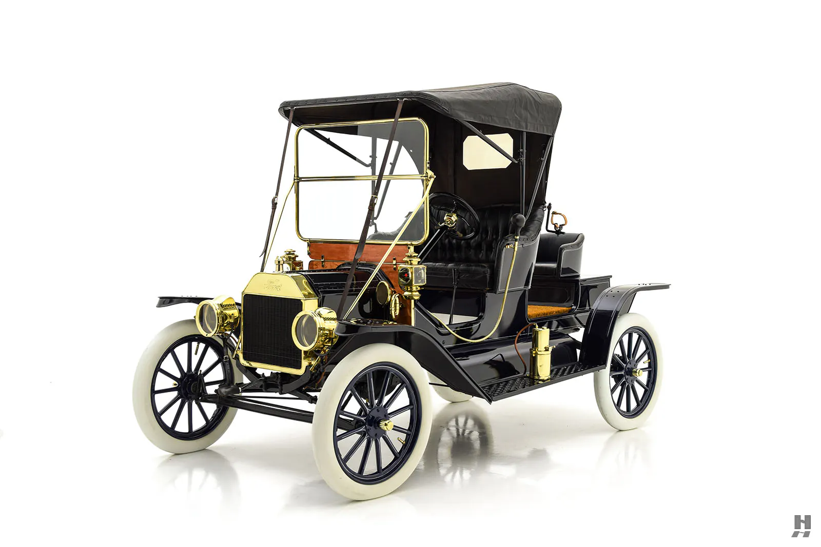 1912 Ford Model T Roadster courtesy of Hyman, Ltd.
