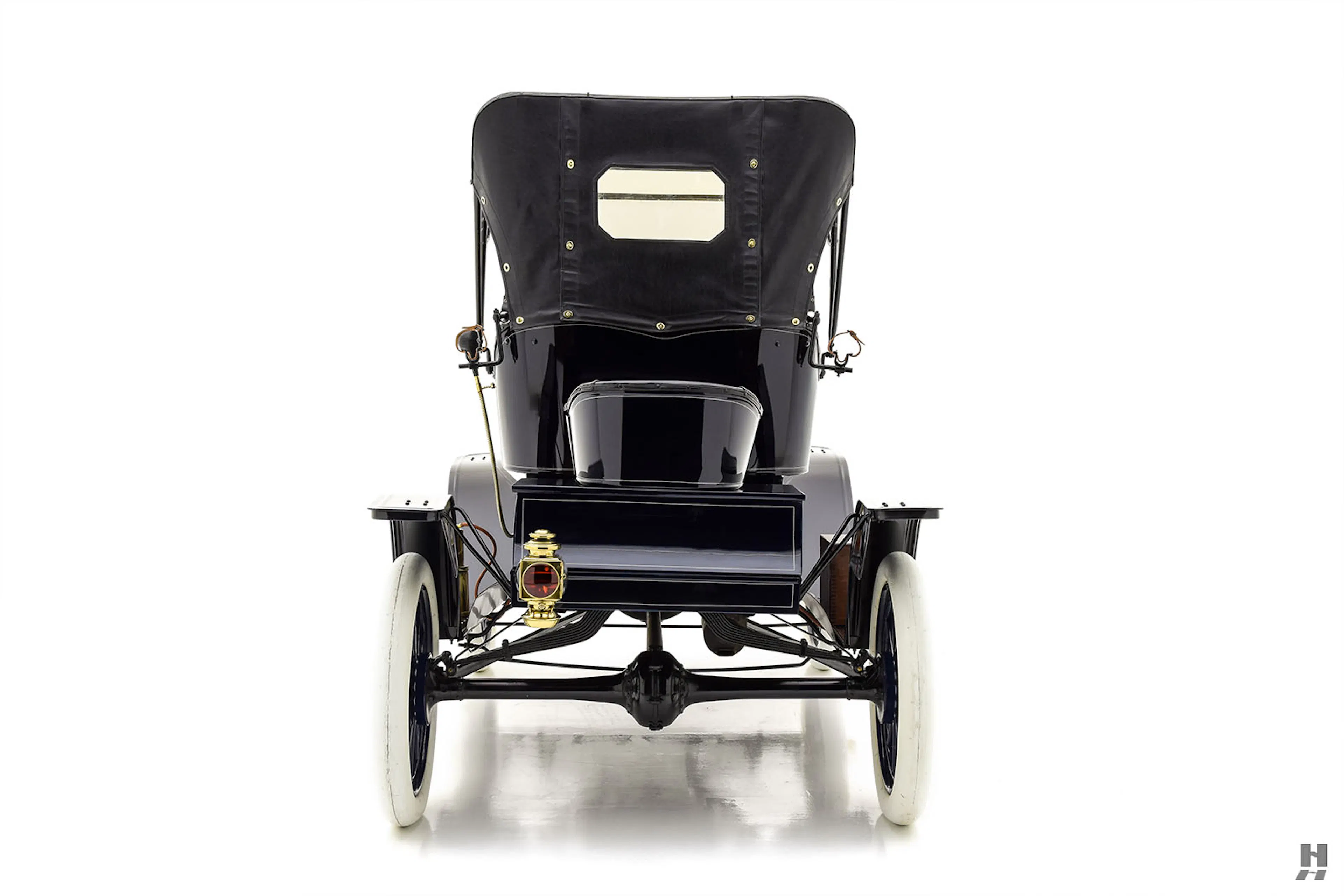 1912 Ford Model T Roadster courtesy of Hyman, Ltd.