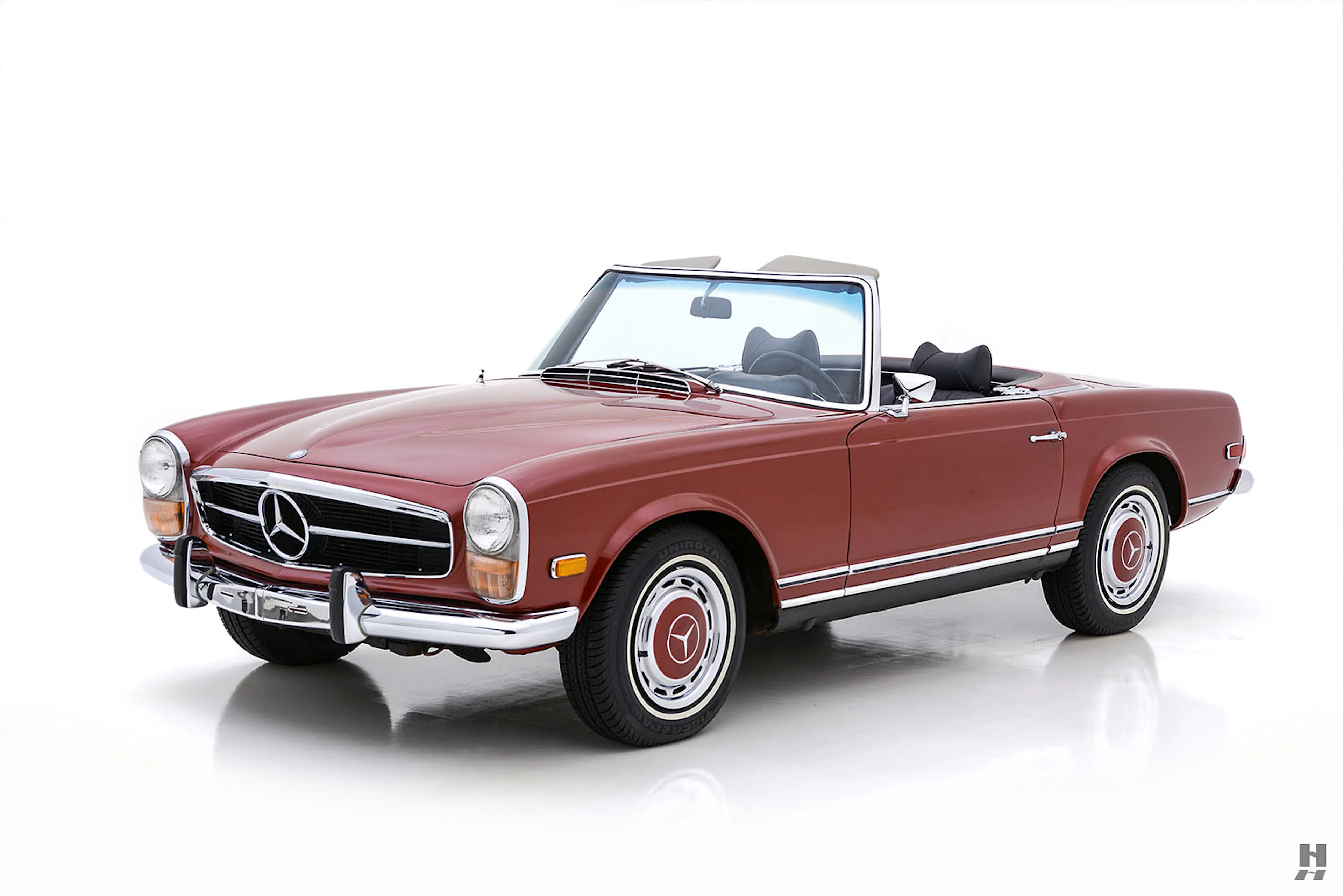 1971 Mercedes-Benz 280SL 2dr Convertible Courtesy of Hyman Ltd.