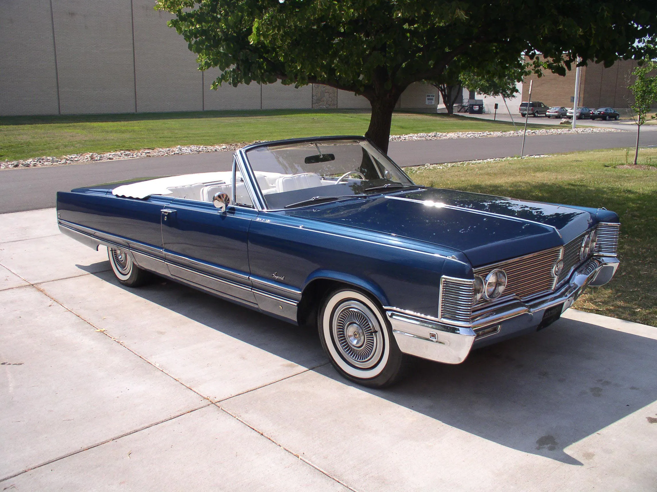 1968 Imperial Crown Base
