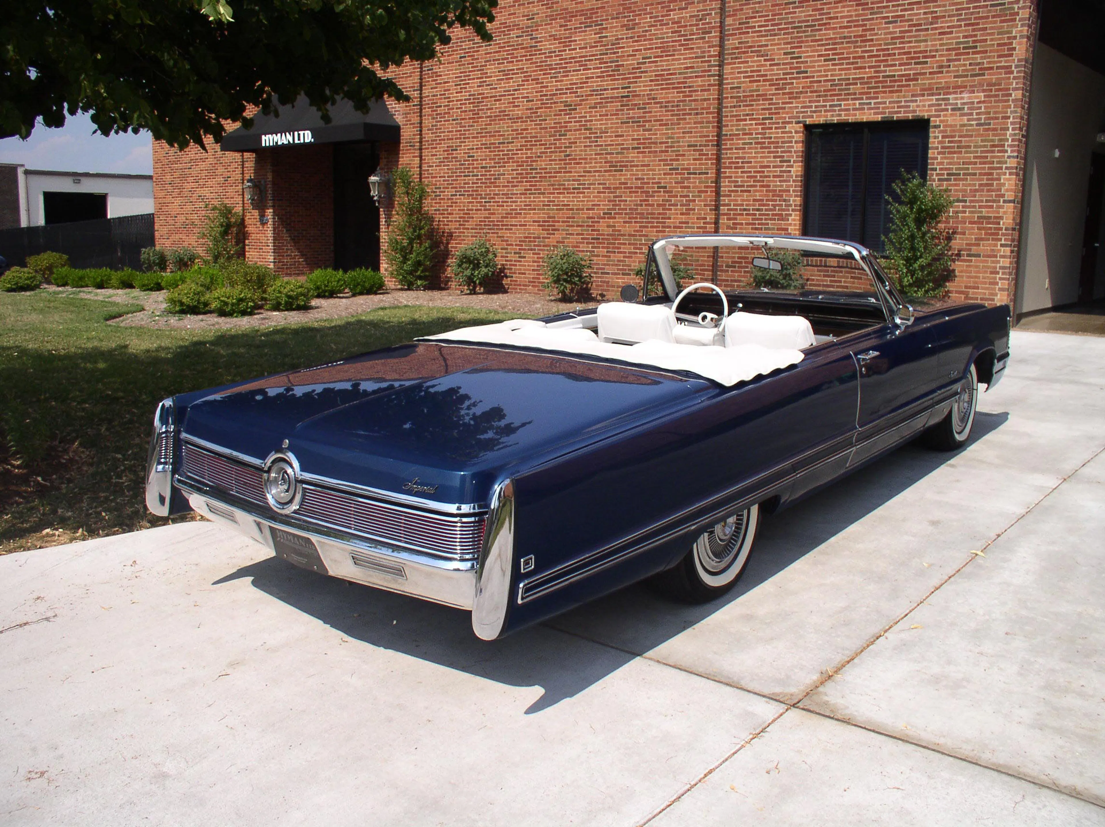1968 Imperial Crown Base
