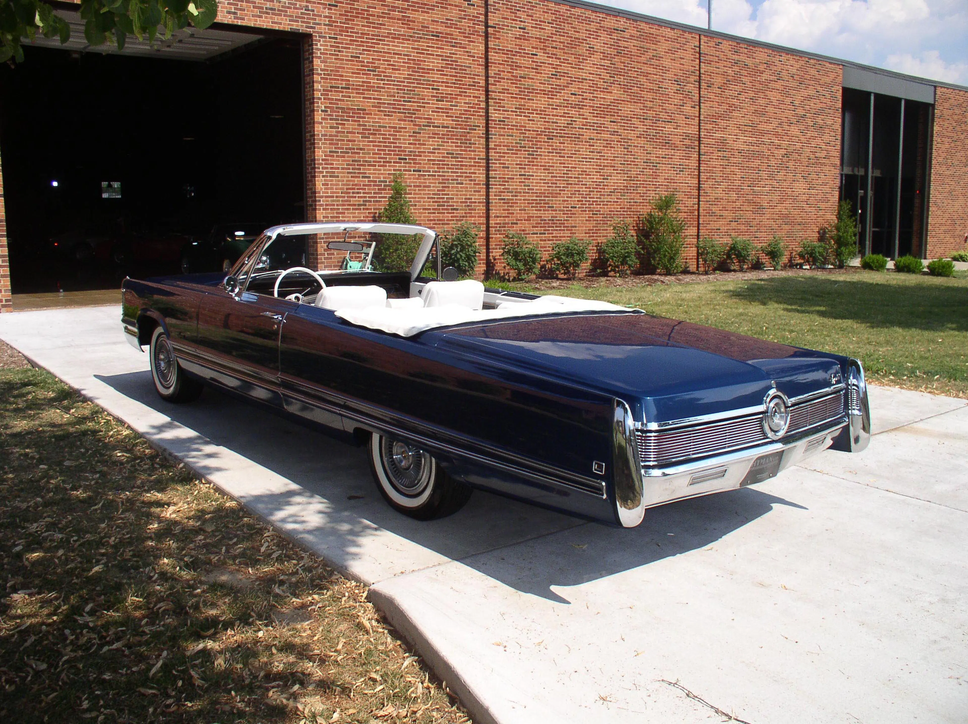 1968 Imperial Crown Base