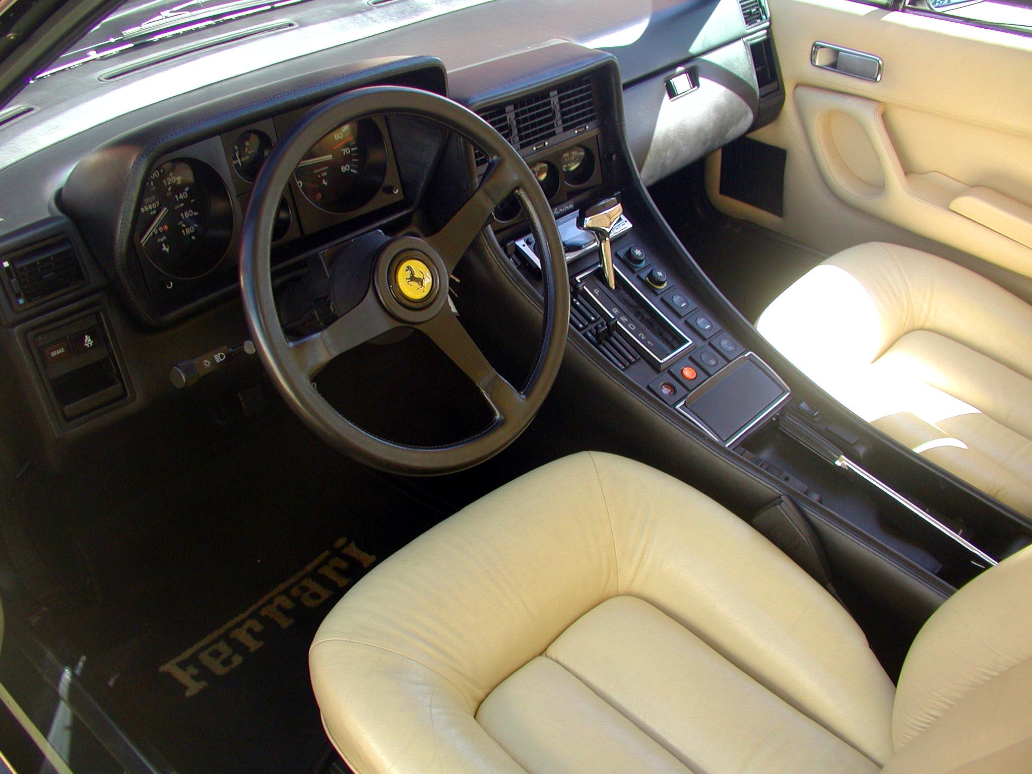 1976 Ferrari 400 GT