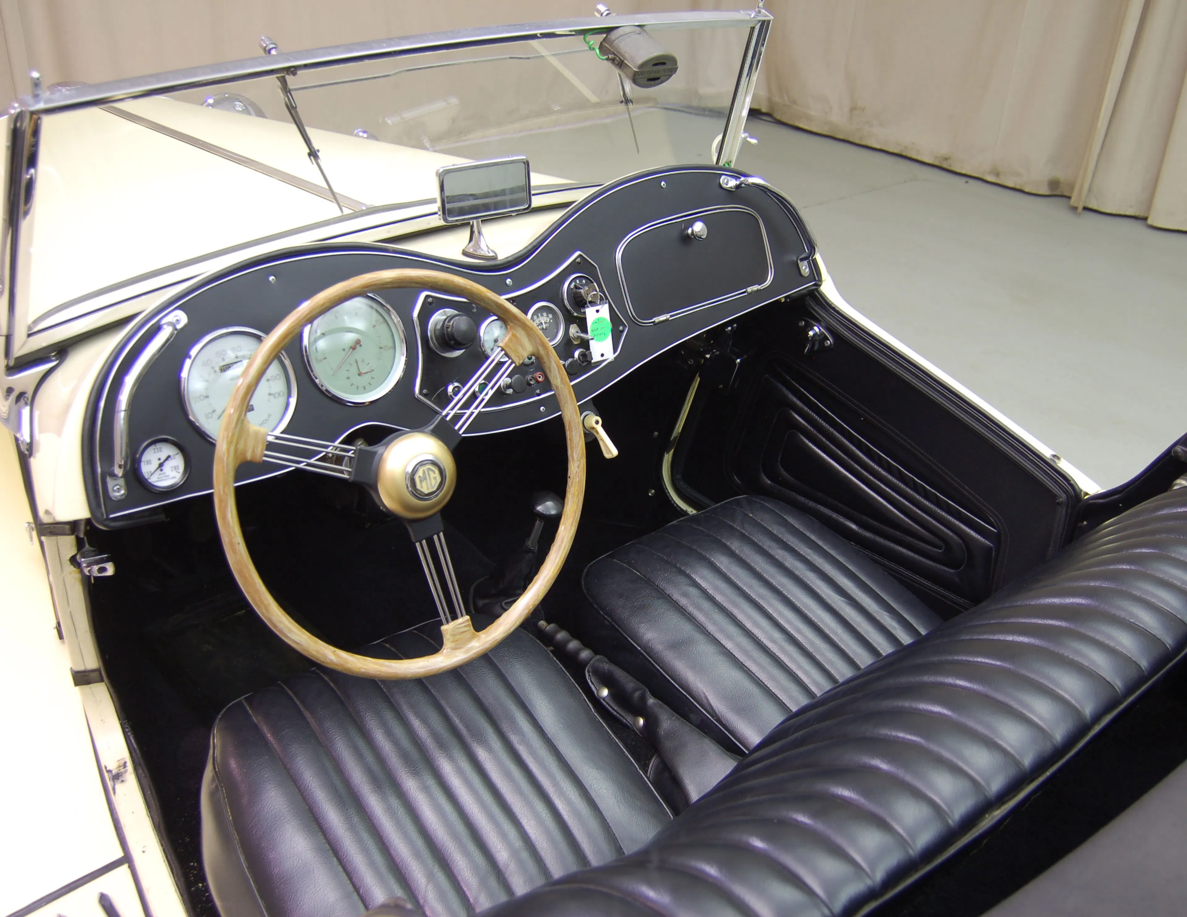 1952 MG TD Base
