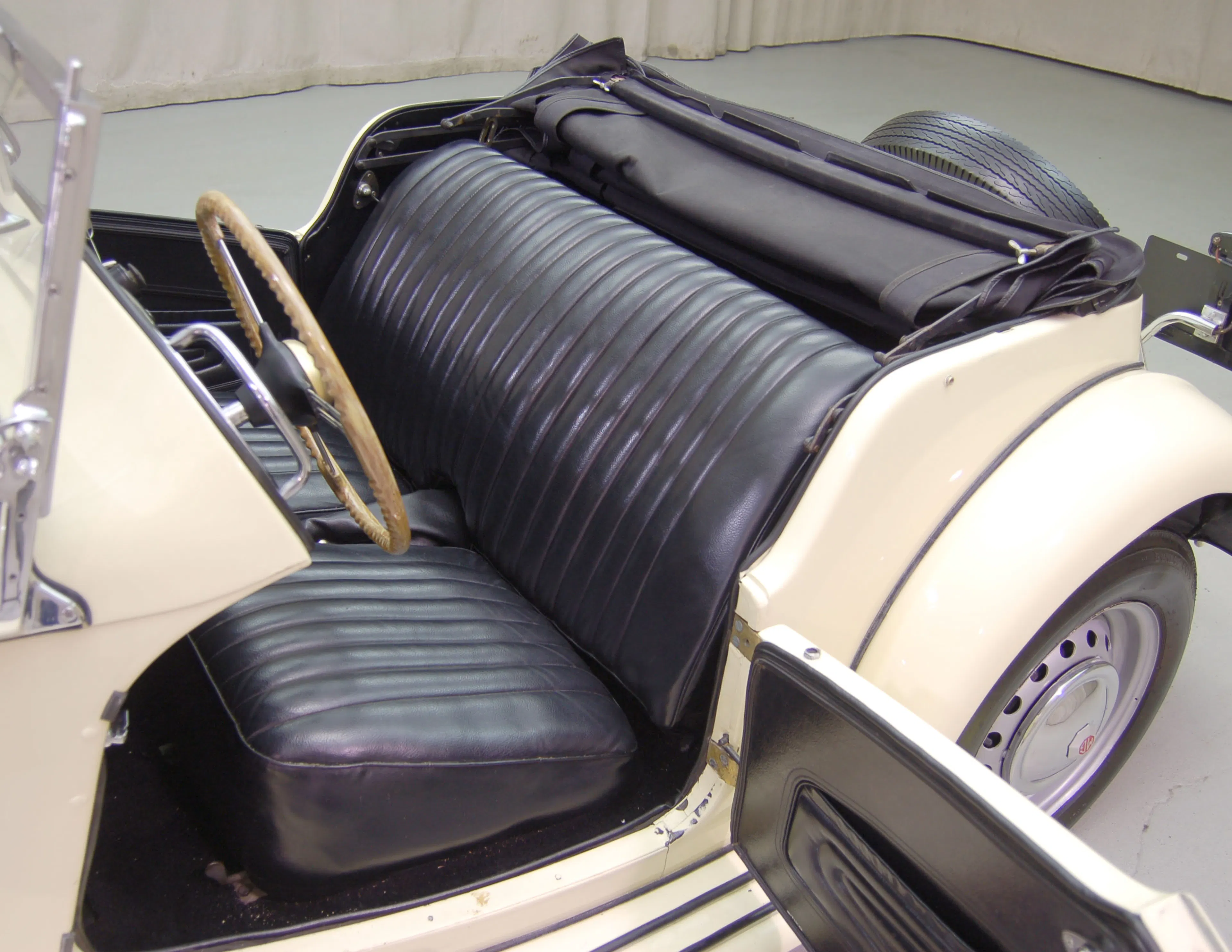 1952 MG TD Base