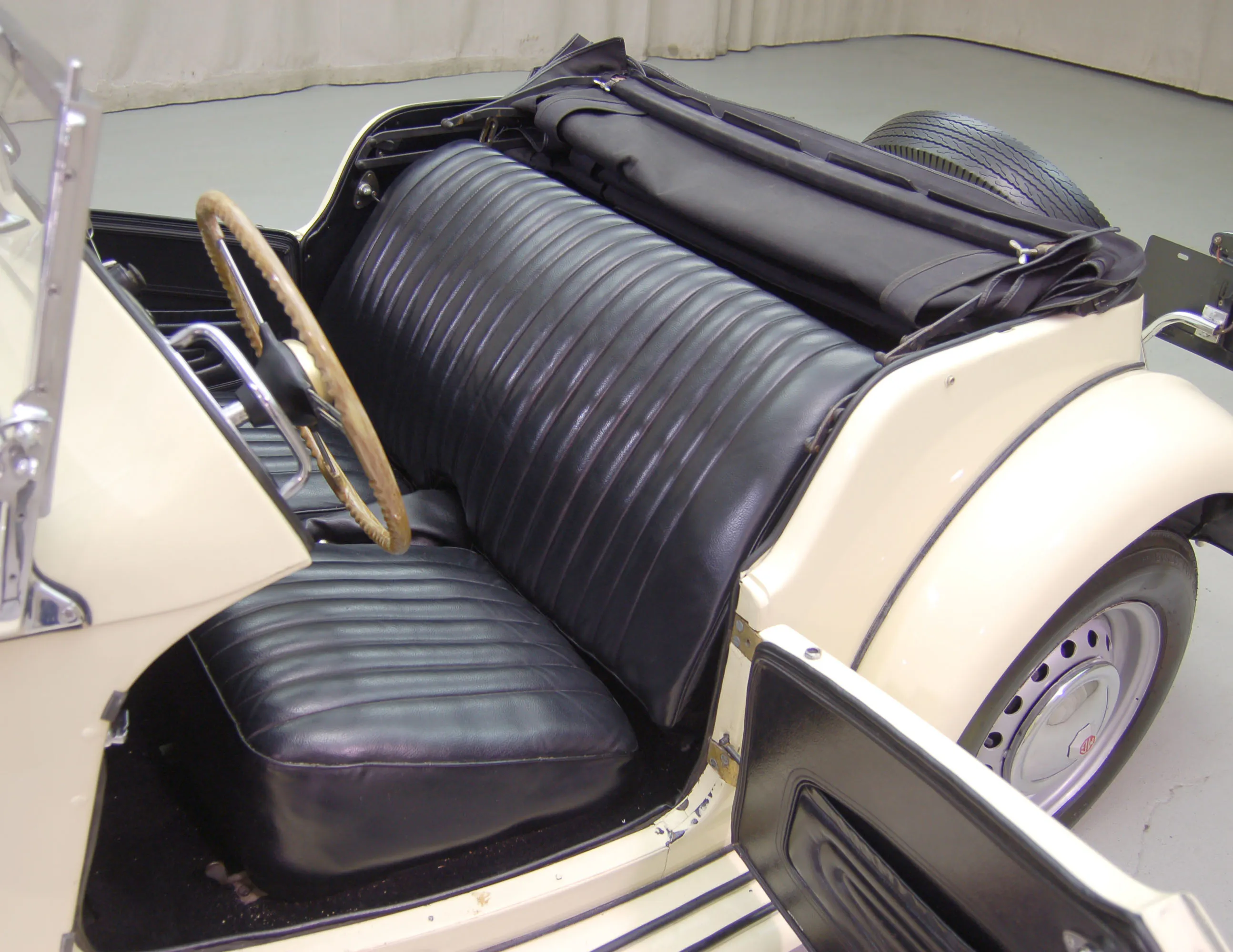 1952 MG TD Base