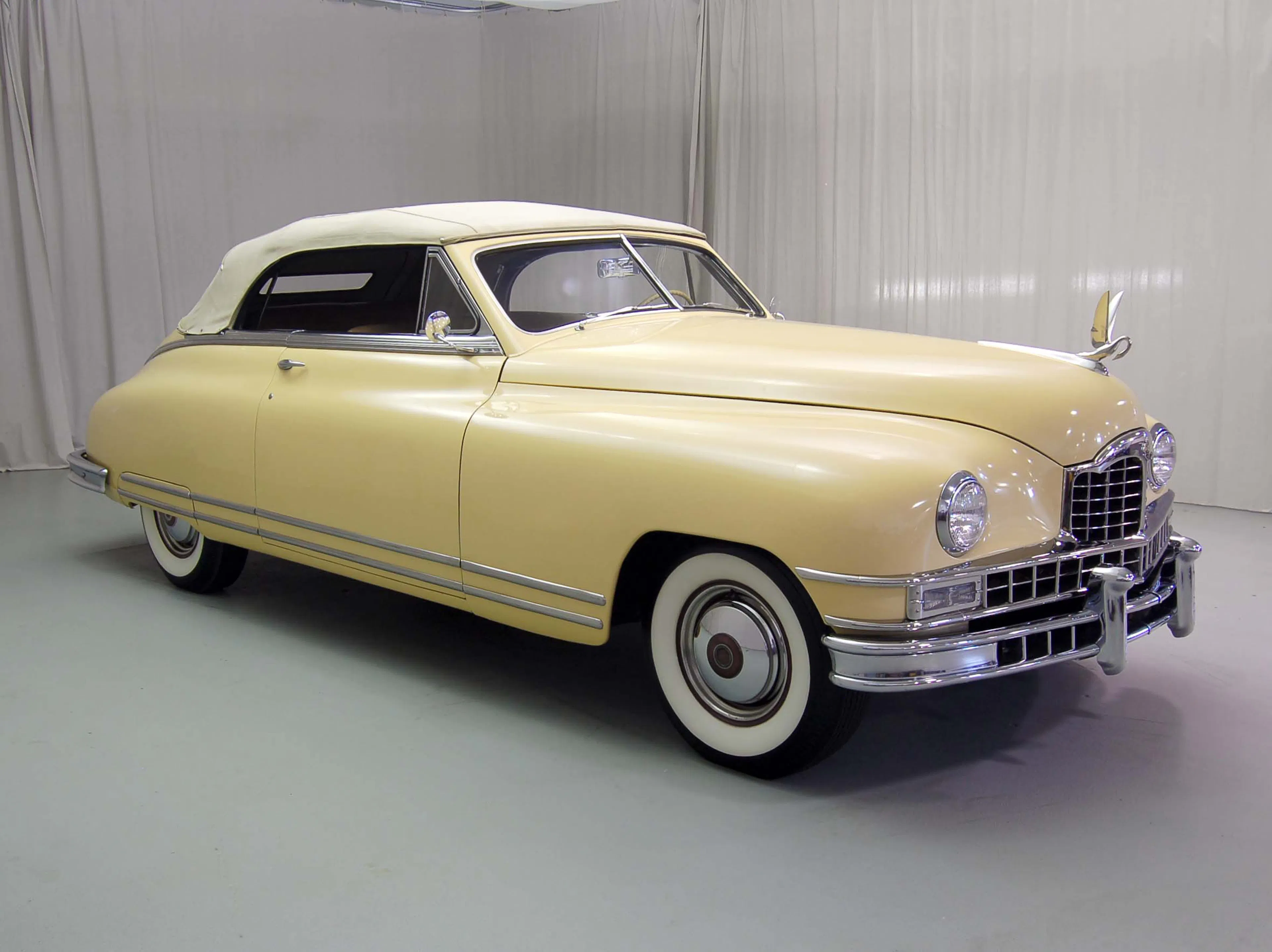 1948 Packard Custom Eight Victoria-22nd Series