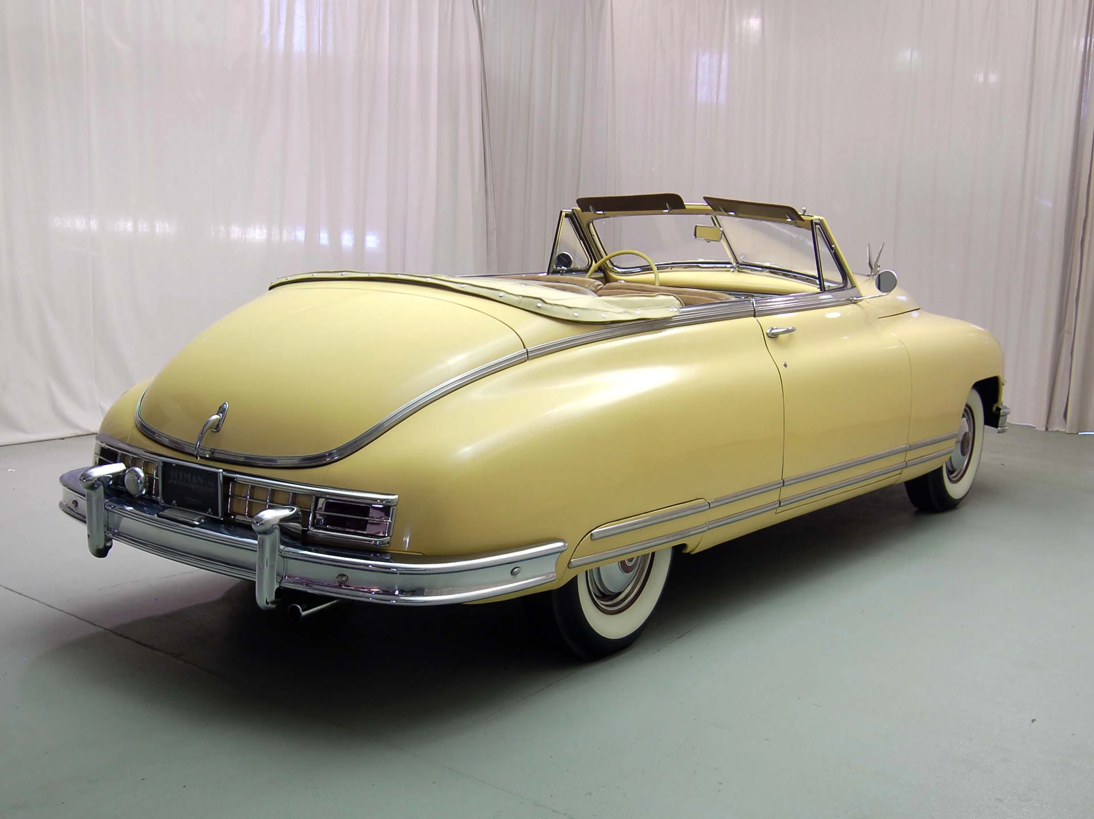 1948 Packard Custom Eight Victoria-22nd Series