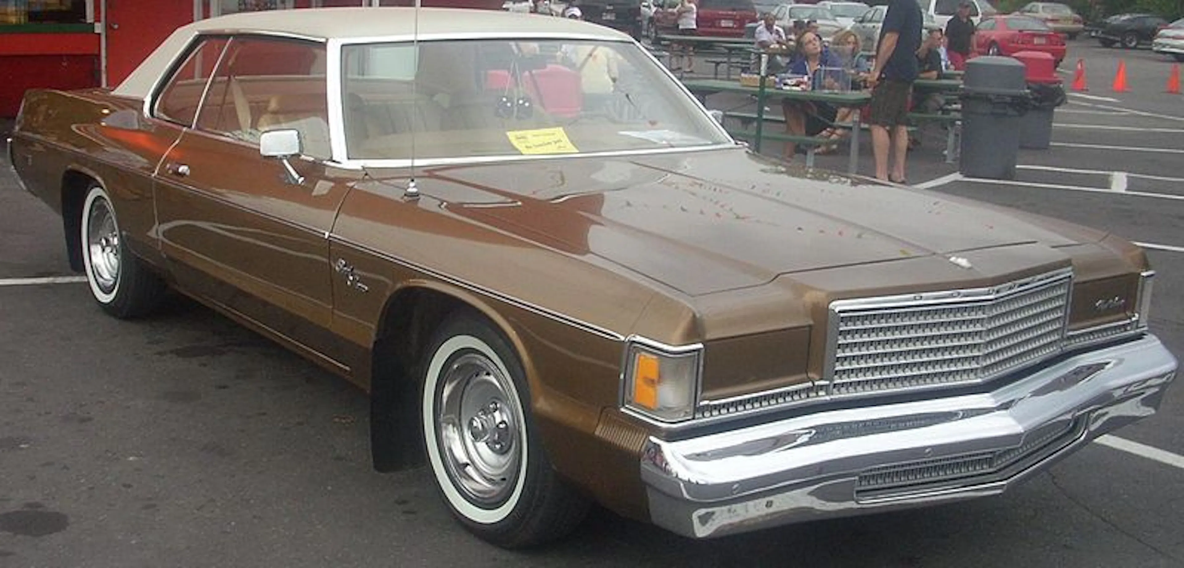 1976 Dodge Royal Monaco Hardtop Coupe