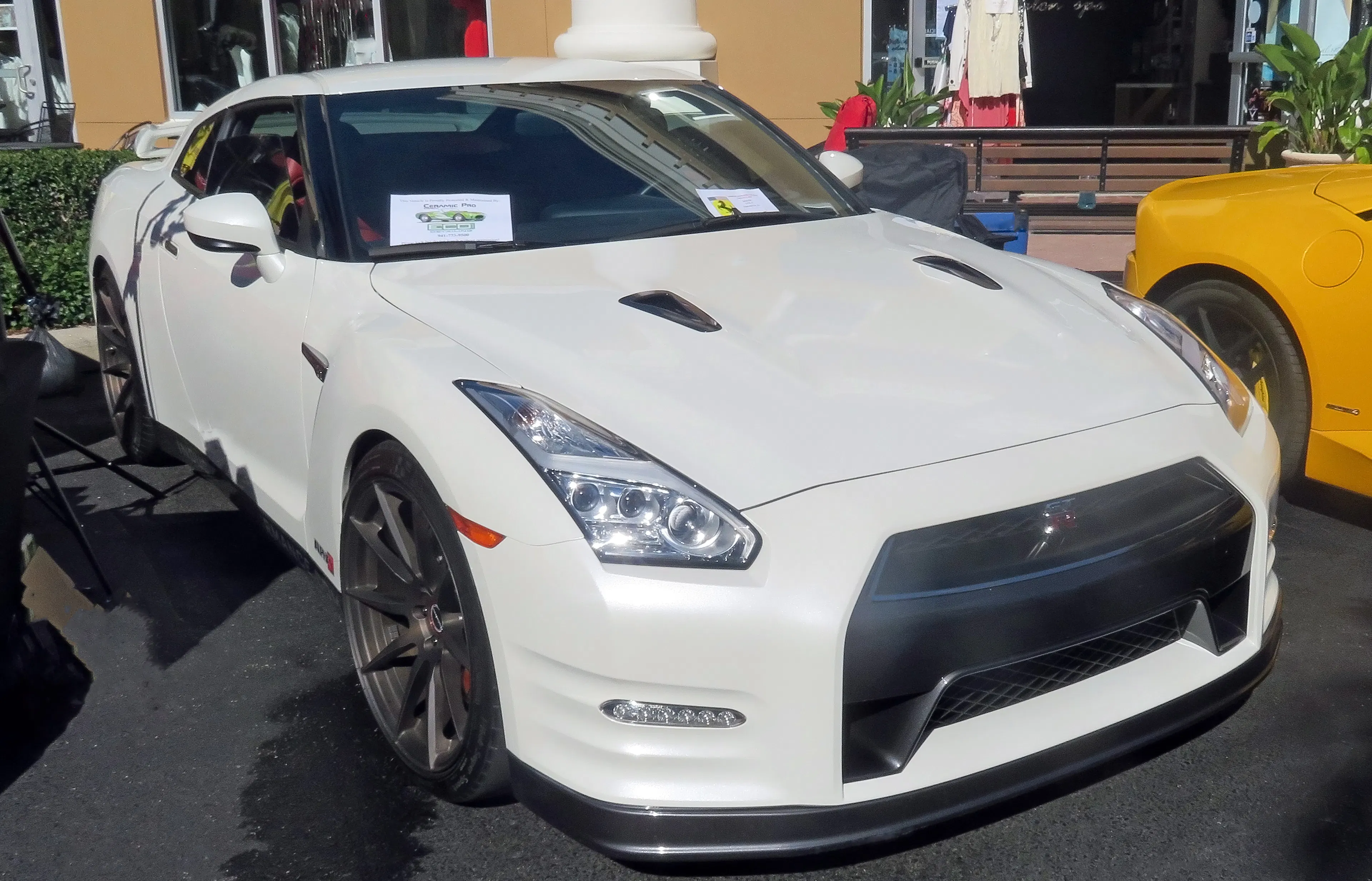 Nissan GT-R Coupe