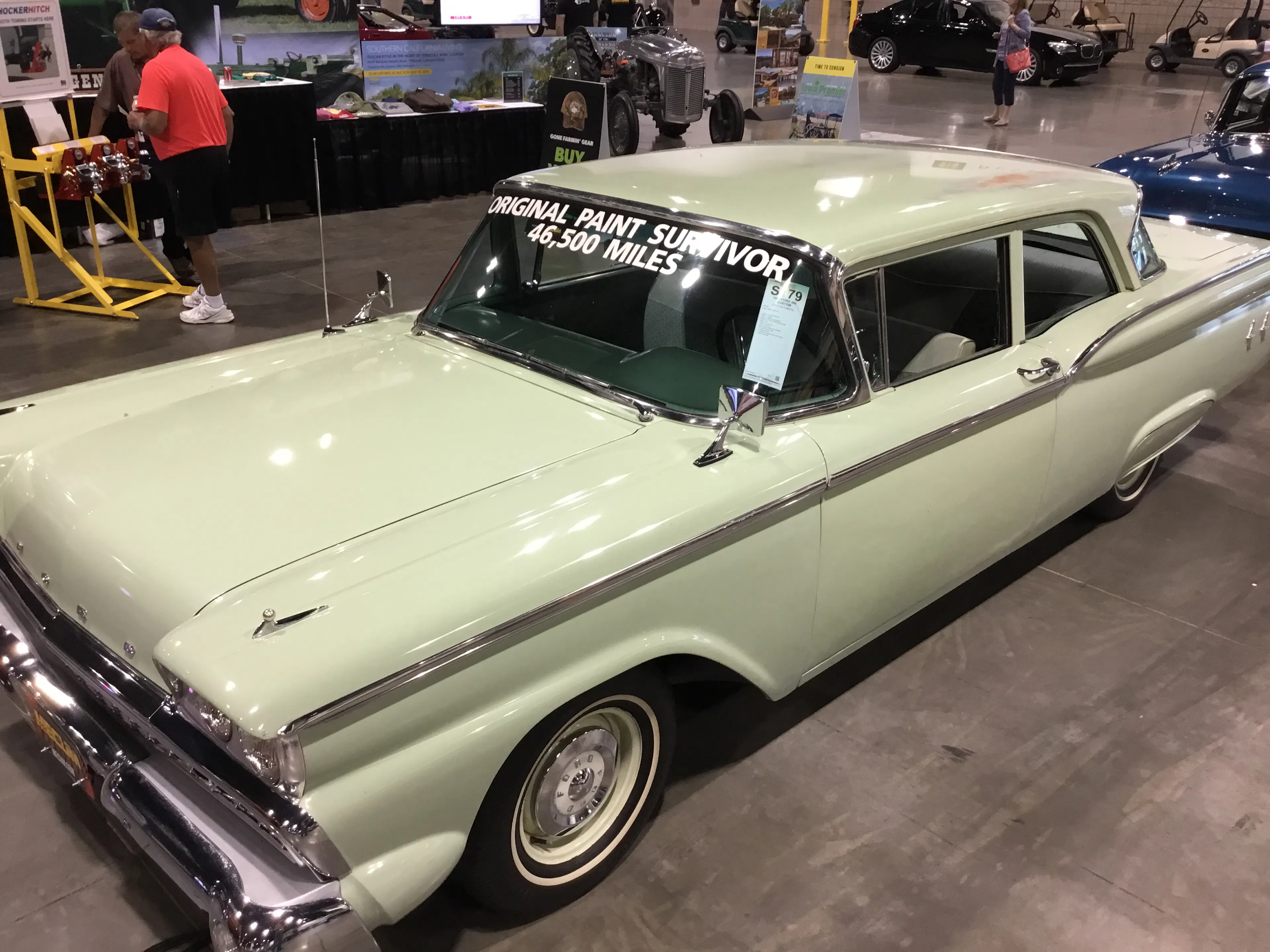 1959 Ford Custom 300 Business Sedan