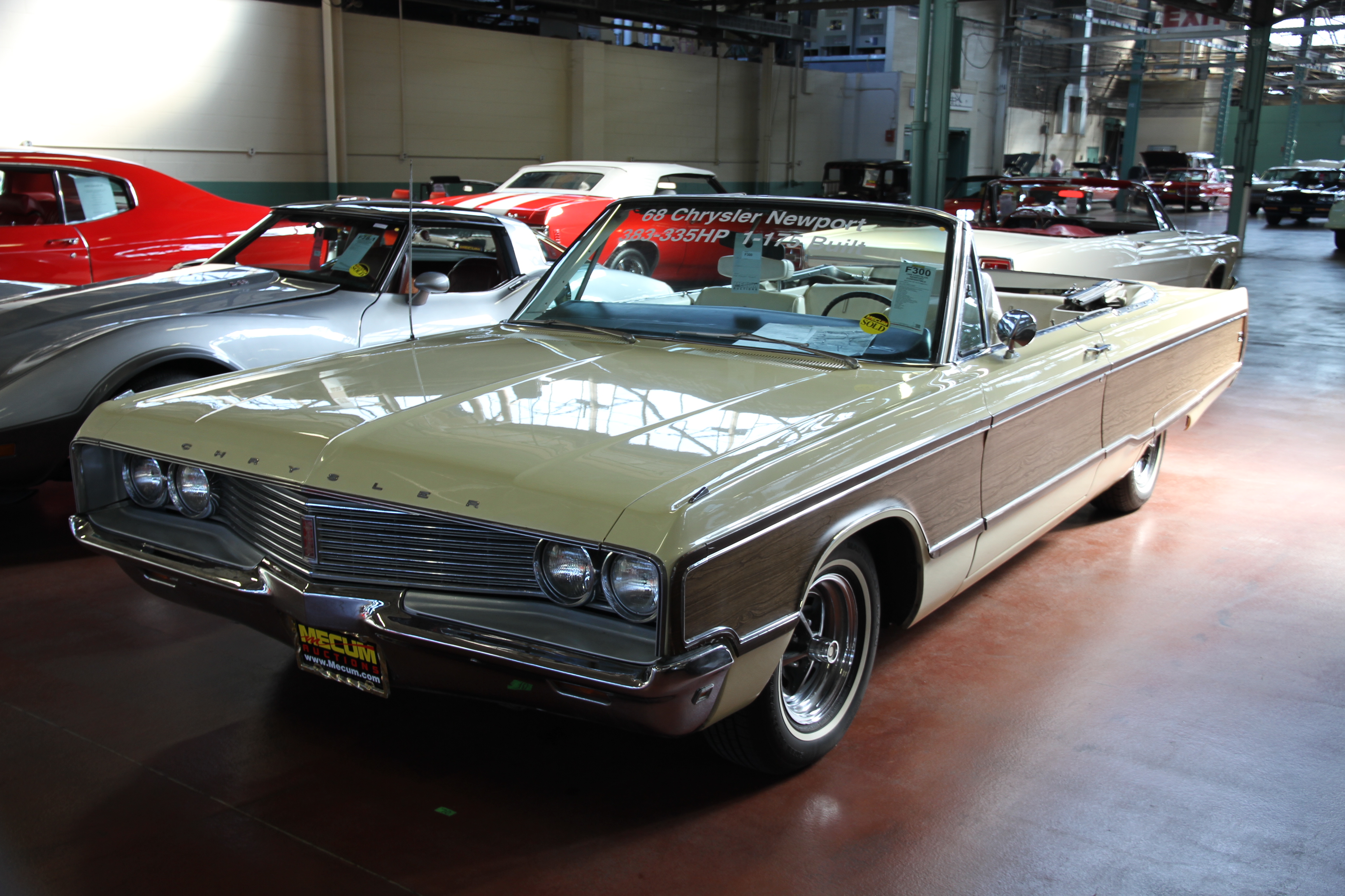 1965 chrysler newport town & country