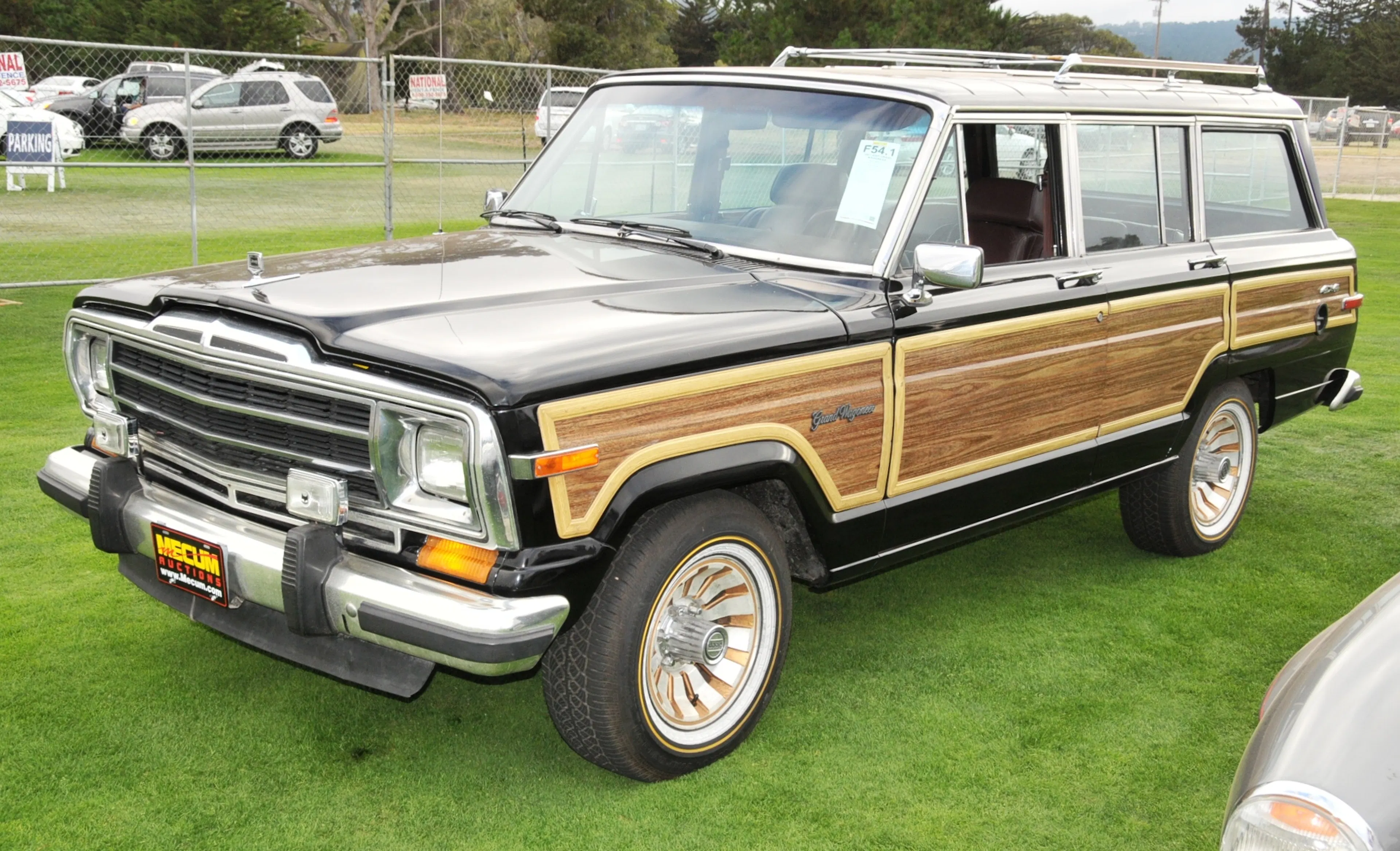 1987 Jeep Grand Wagoneer Station Wagon 4x4