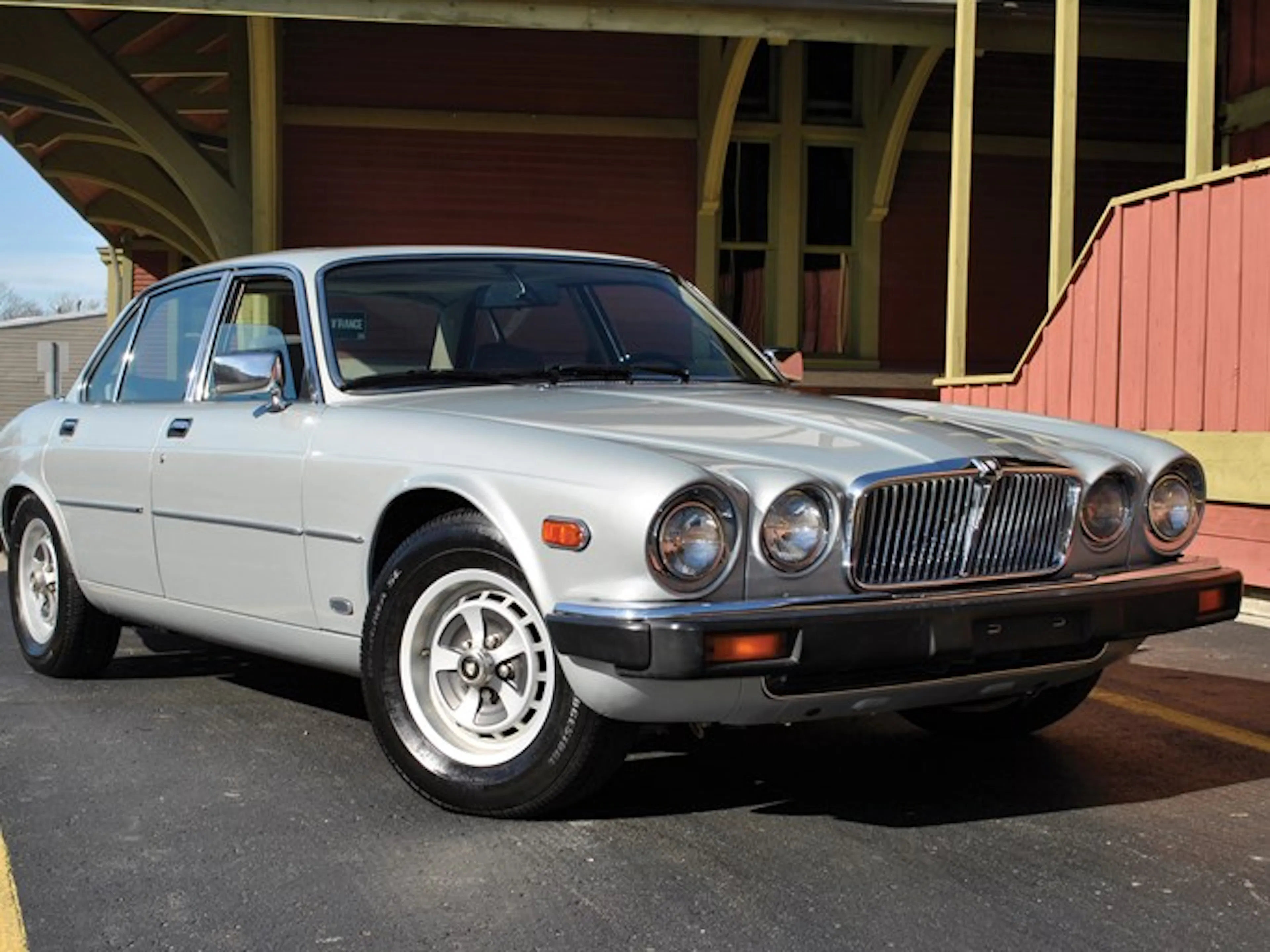 1986 Jaguar XJ6 Sedan